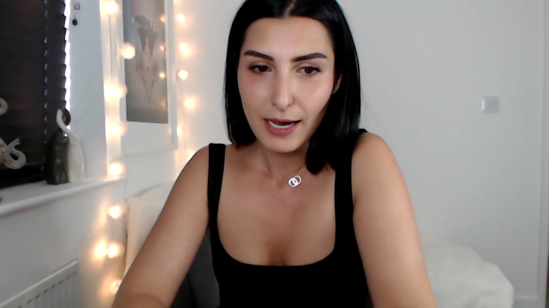 Gallery image thumbnail from LeaIson's myfreecams stream on, 07/03/2023, 13:04 image 20 of 20