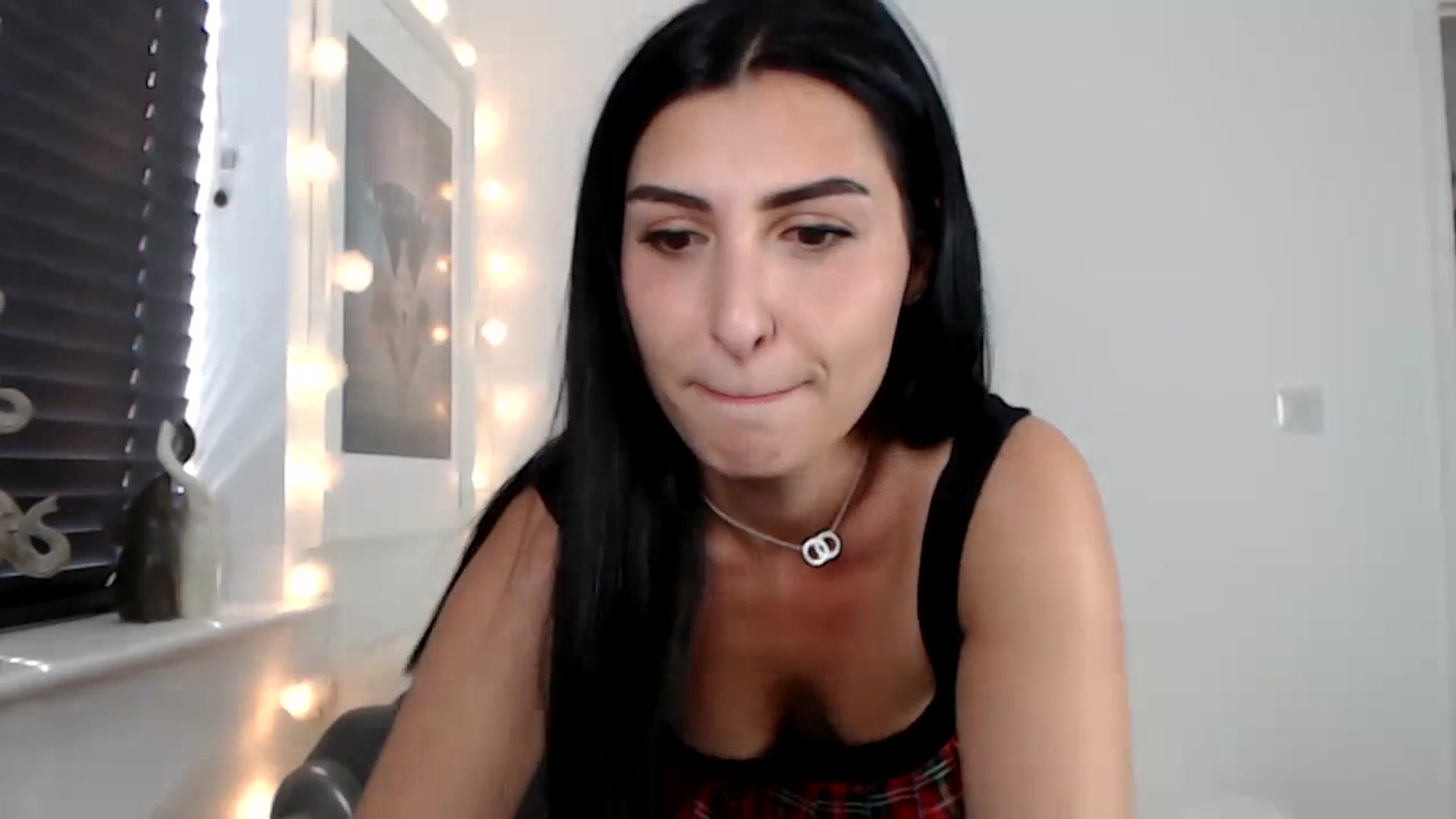 Gallery image thumbnail from LeaIson's myfreecams stream on, 07/03/2023, 13:43 image 5 of 20