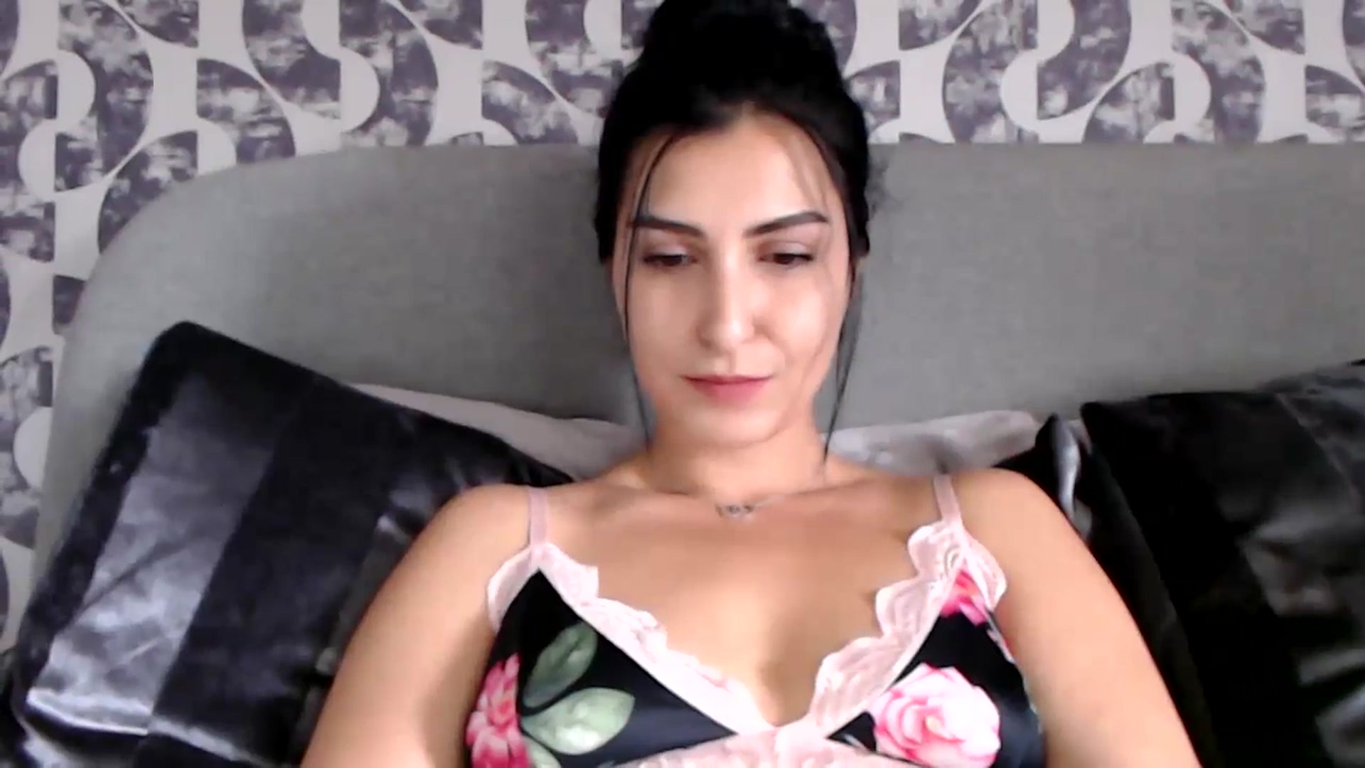 Gallery image thumbnail from LeaIson's myfreecams stream on, 07/06/2023, 10:20 image 19 of 20