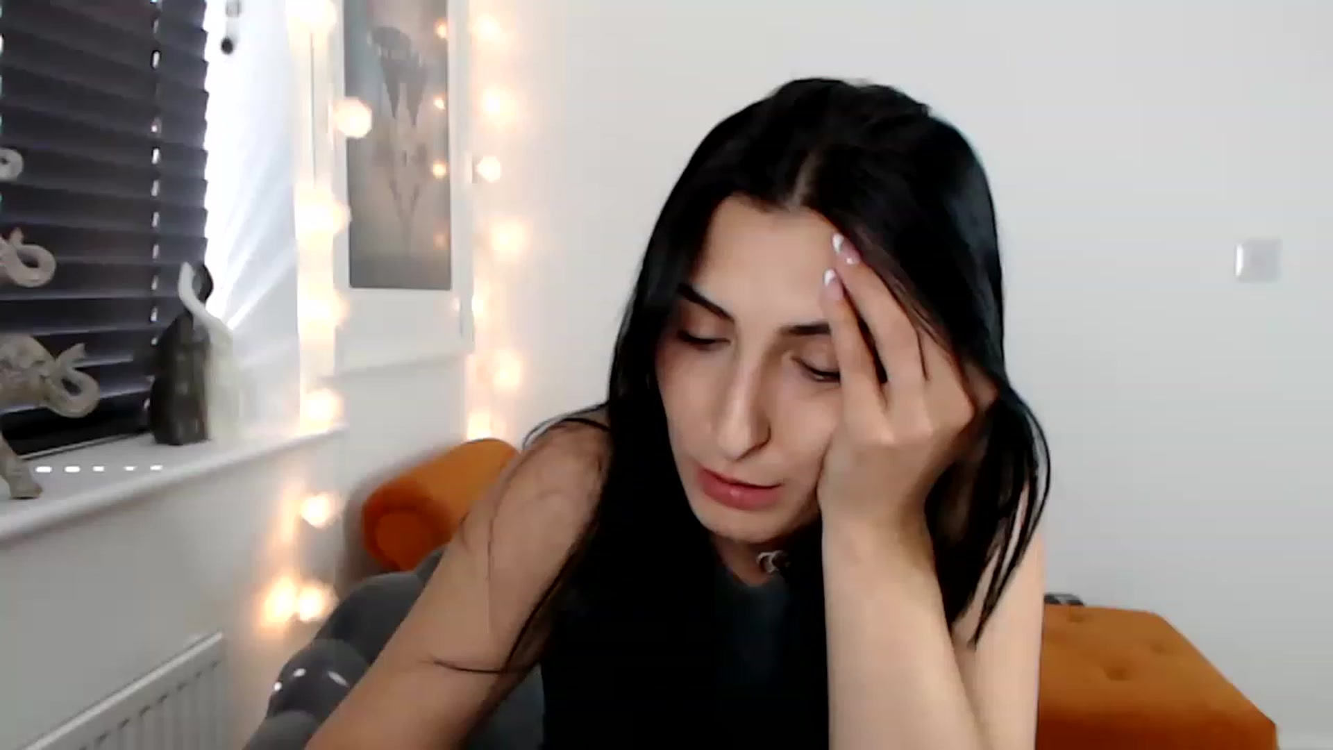 Gallery image thumbnail from LeaIson's myfreecams stream on, 07/07/2023, 12:20 image 6 of 20