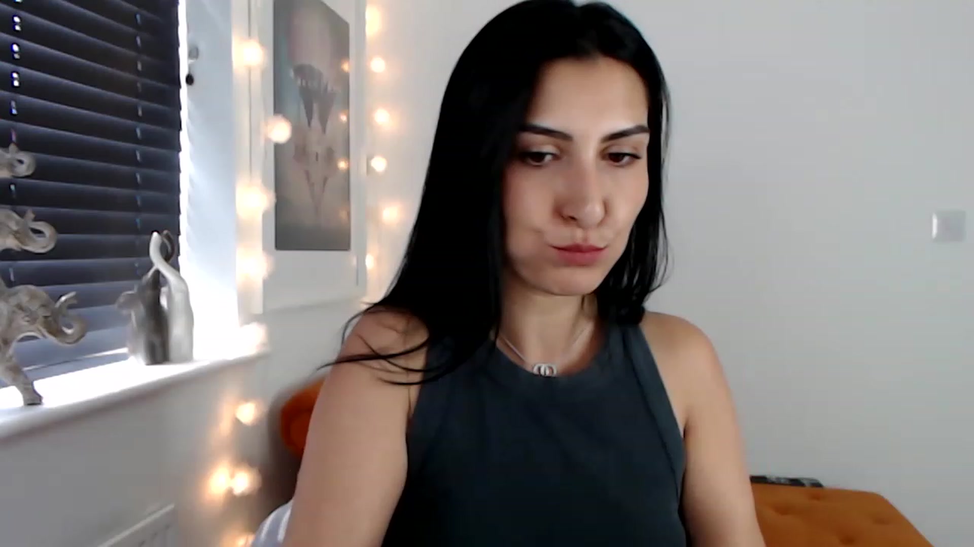 Gallery image thumbnail from LeaIson's myfreecams stream on, 07/07/2023, 12:20 image 20 of 20