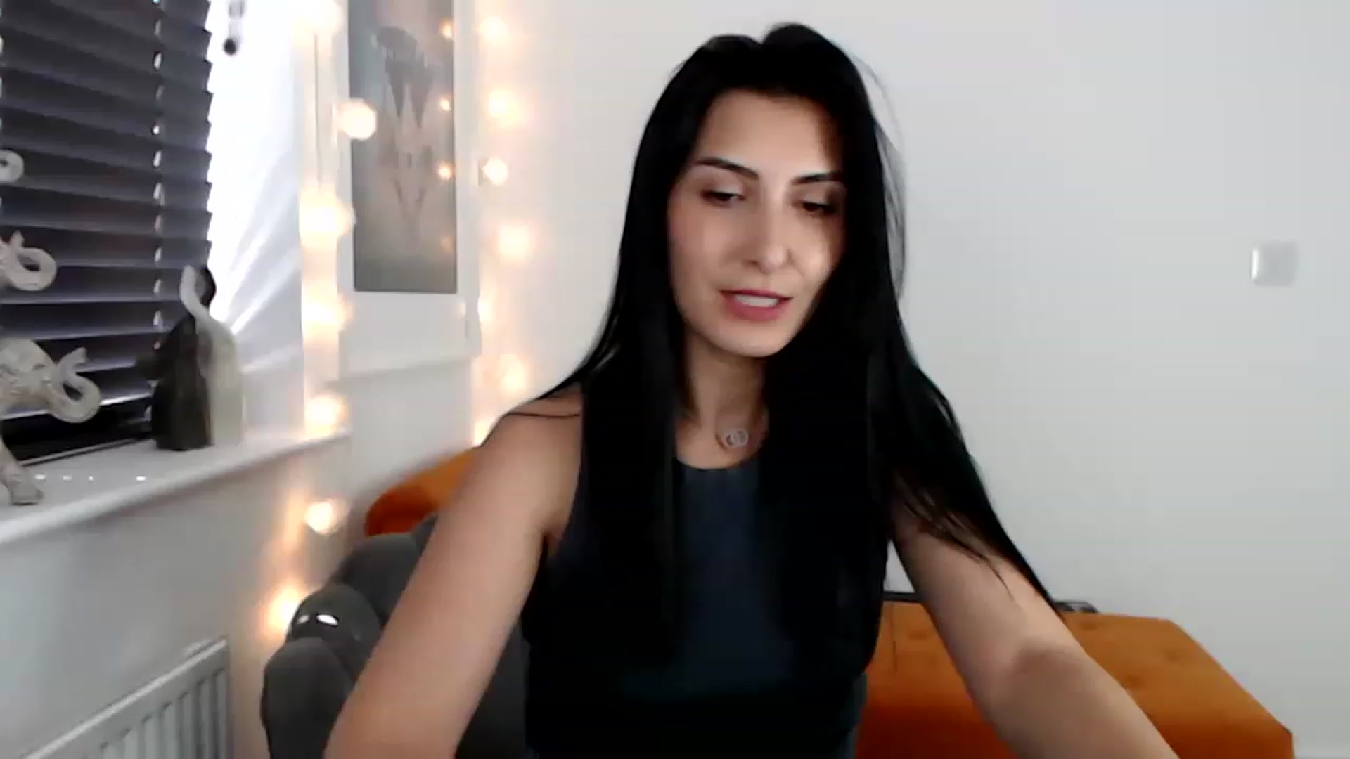 Gallery image thumbnail from LeaIson's myfreecams stream on, 07/07/2023, 12:20 image 14 of 20