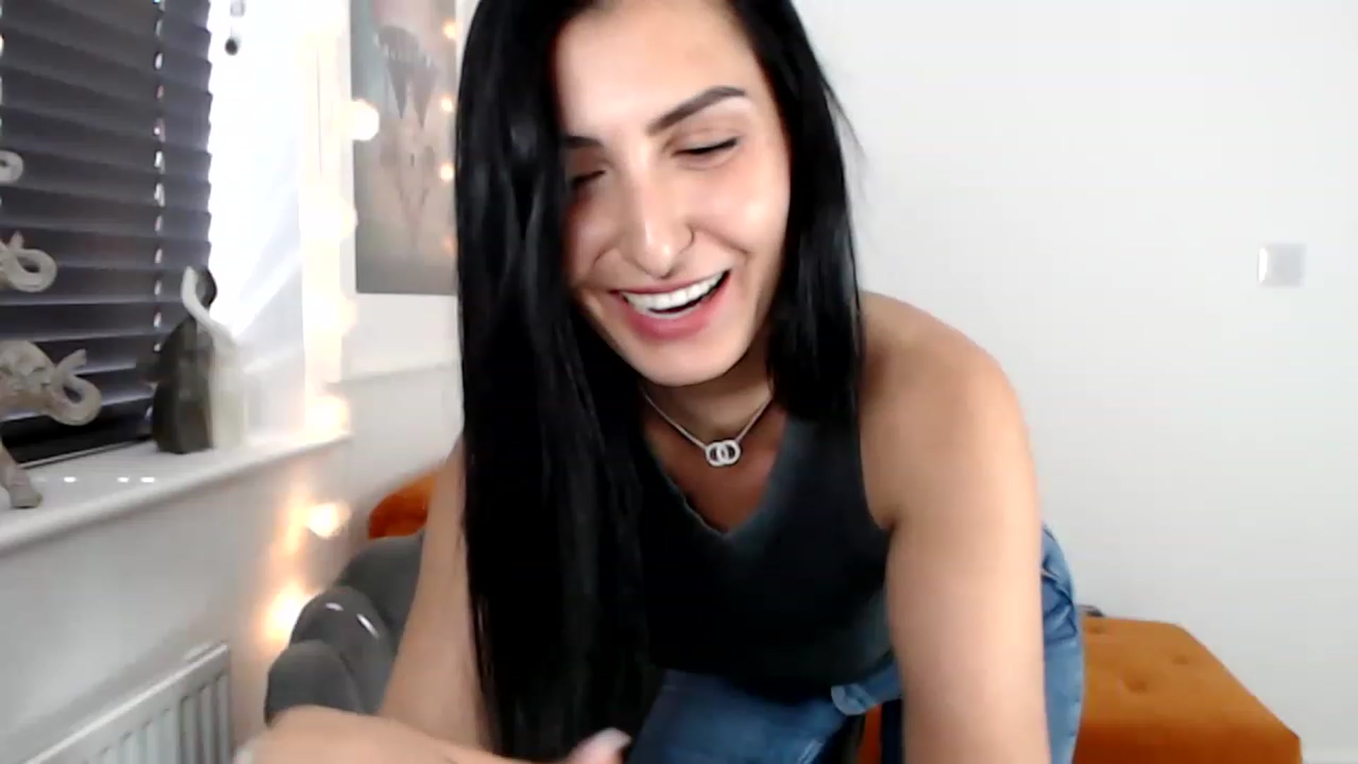 Gallery image thumbnail from LeaIson's myfreecams stream on, 07/07/2023, 12:20 image 11 of 20