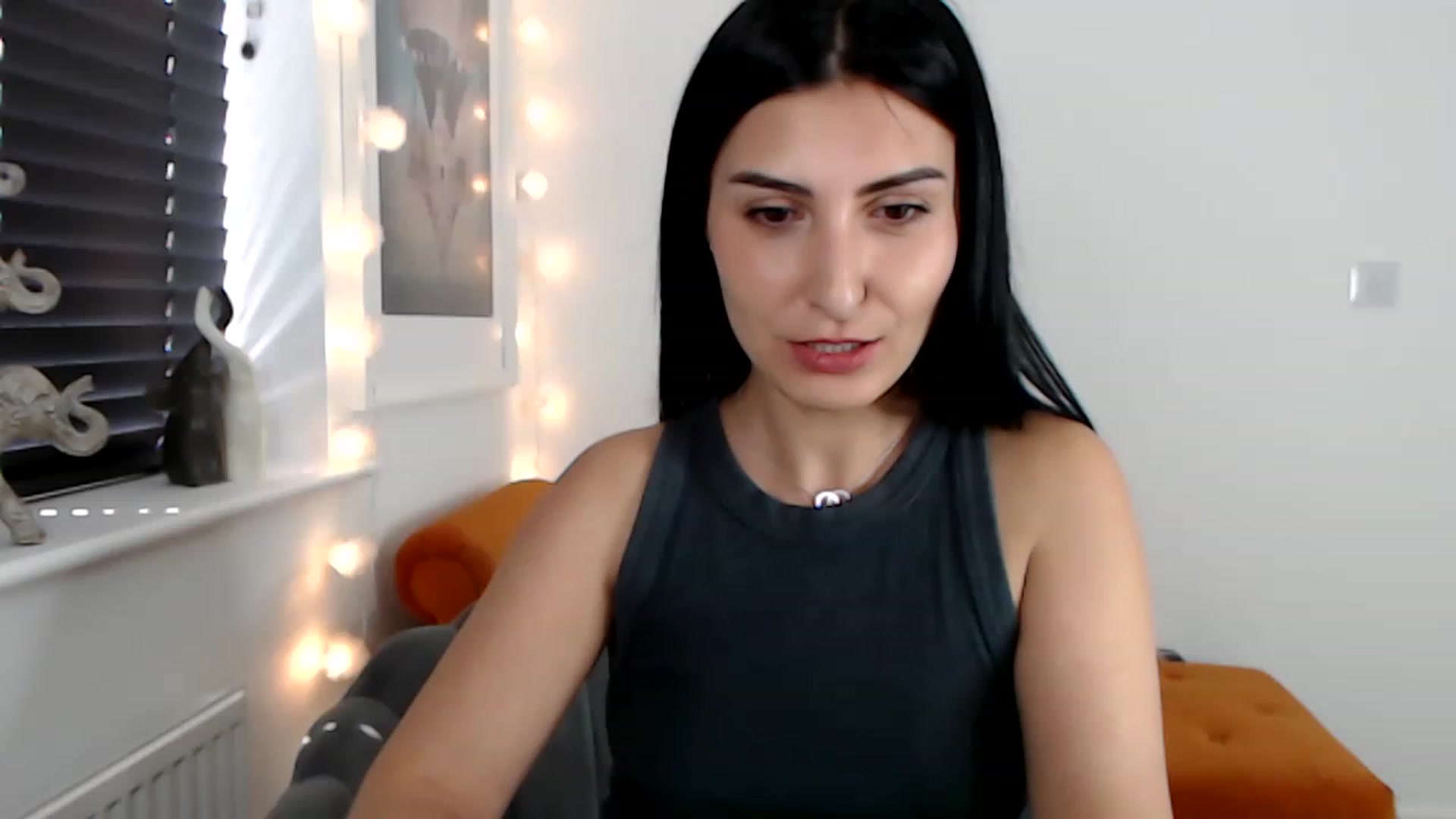 Gallery image thumbnail from LeaIson's myfreecams stream on, 07/07/2023, 12:20 image 5 of 20