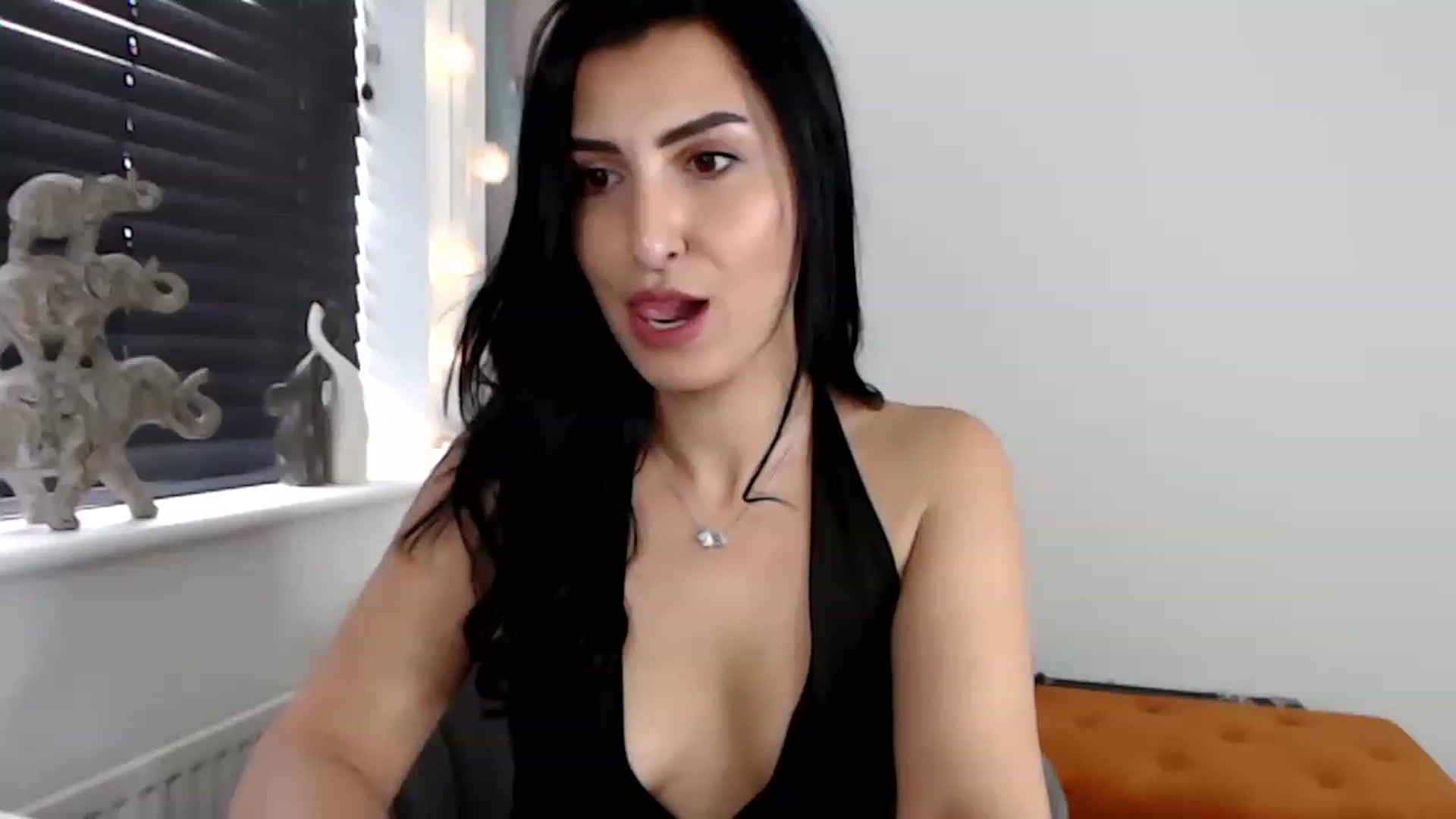 Gallery image thumbnail from LeaIson's myfreecams stream on, 07/14/2023, 09:58 image 1 of 20