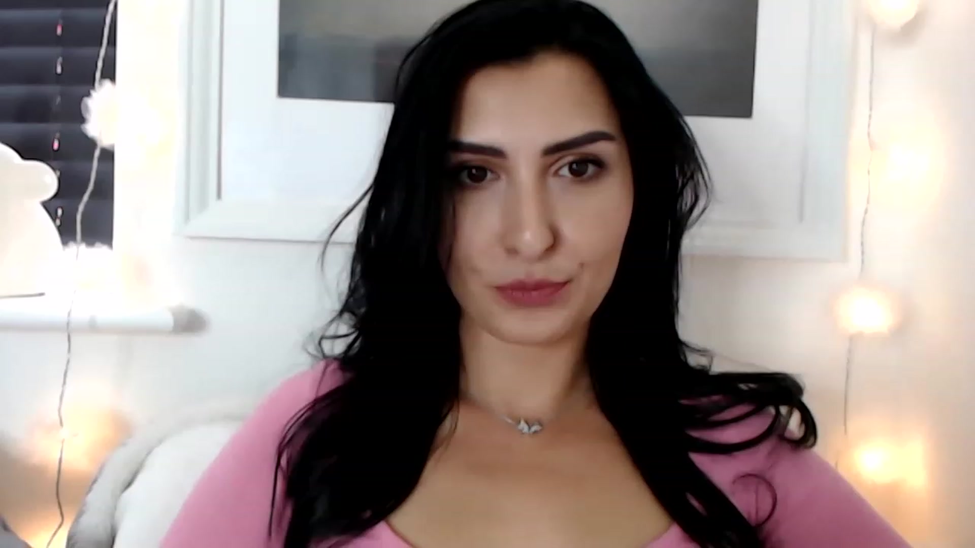 Gallery image thumbnail from LeaIson's myfreecams stream on, 07/14/2023, 10:45 image 10 of 20