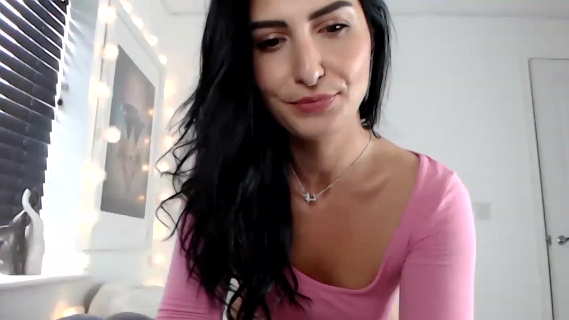 Gallery image thumbnail from LeaIson's myfreecams stream on, 07/14/2023, 11:23 image 19 of 20