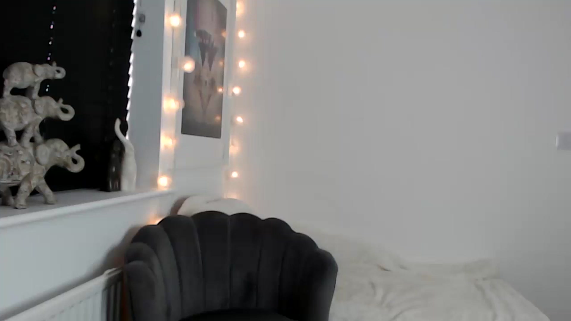 Gallery image thumbnail from LeaIson's myfreecams stream on, 07/14/2023, 12:02 image 8 of 20