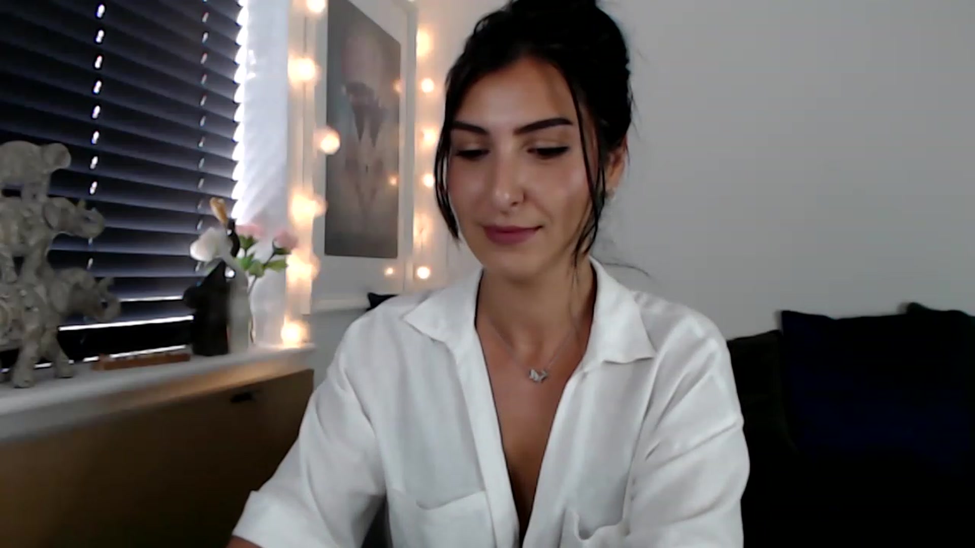 Gallery image thumbnail from LeaIson's myfreecams stream on, 09/11/2023, 09:06 image 19 of 20