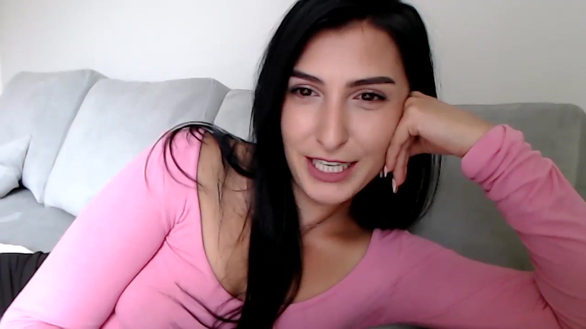 Gallery image thumbnail from LeaIson's myfreecams stream on, 09/20/2023, 13:16 image 15 of 20
