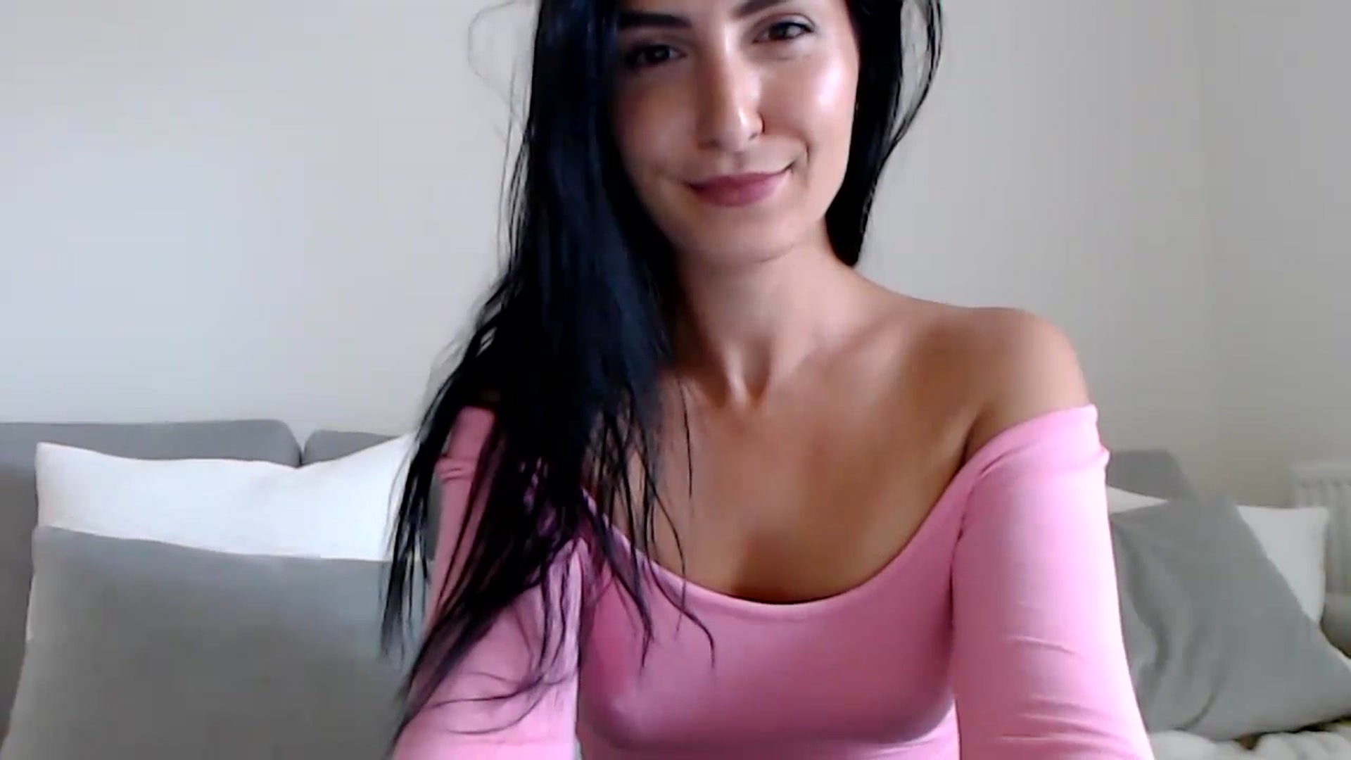 Gallery image thumbnail from LeaIson's myfreecams stream on, 10/11/2023, 10:47 image 20 of 20