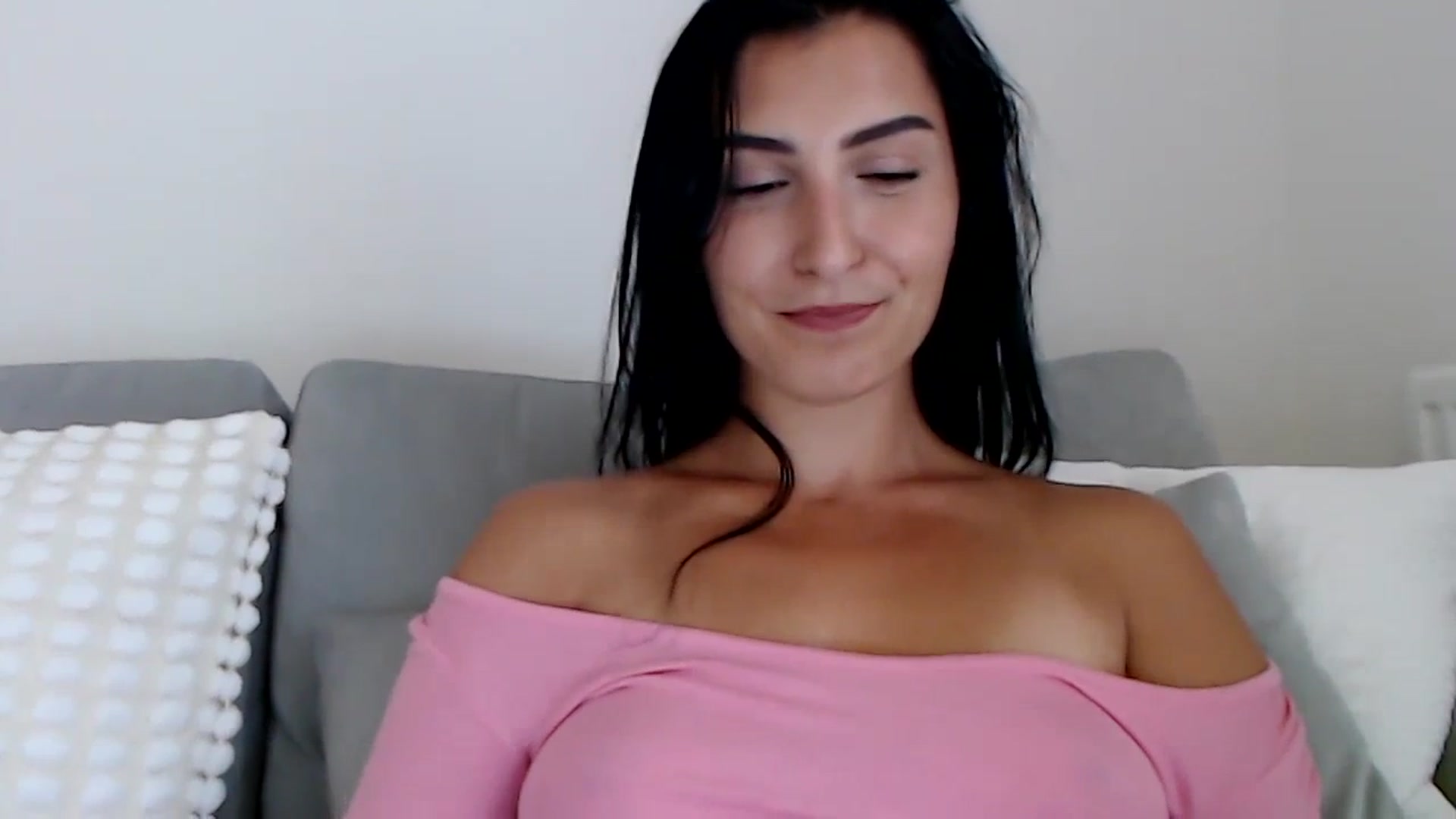 Gallery image thumbnail from LeaIson's myfreecams stream on, 10/11/2023, 10:47 image 18 of 20