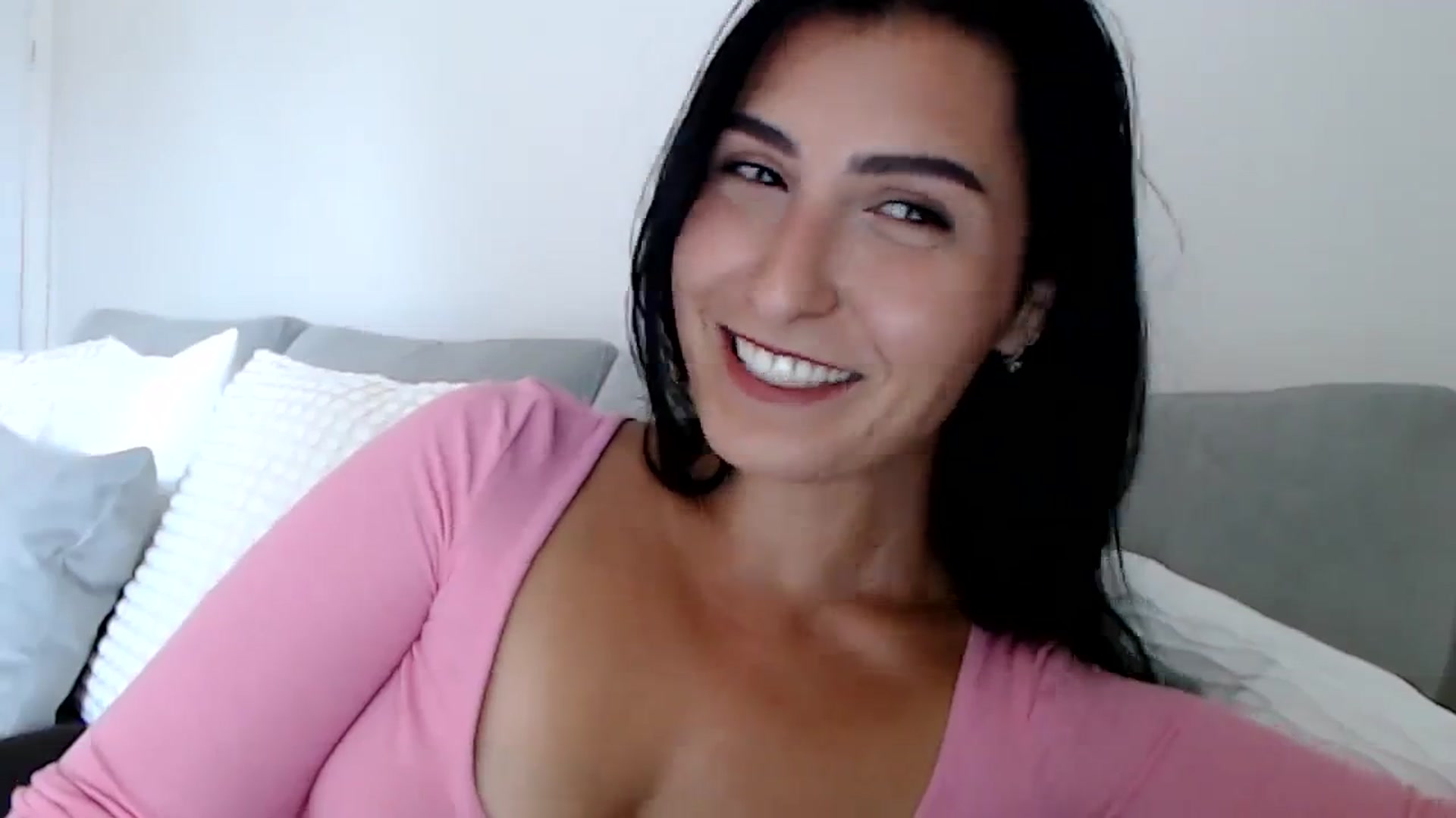 Gallery image thumbnail from LeaIson's myfreecams stream on, 10/11/2023, 10:47 image 9 of 20
