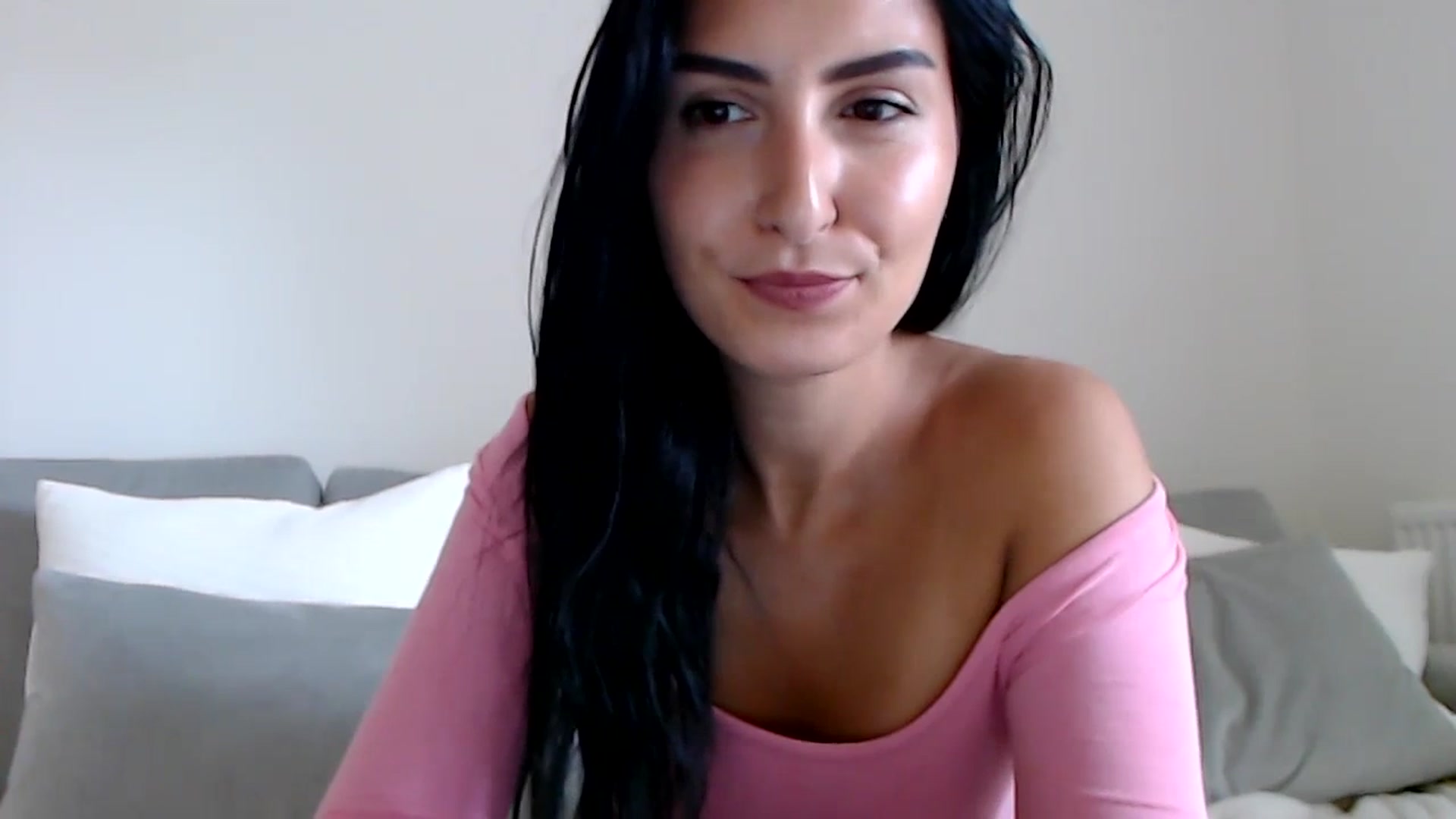 Gallery image thumbnail from LeaIson's myfreecams stream on, 10/11/2023, 10:47 image 19 of 20