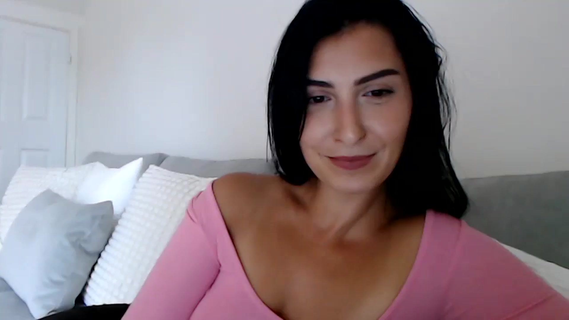 Gallery image thumbnail from LeaIson's myfreecams stream on, 10/11/2023, 10:47 image 16 of 20
