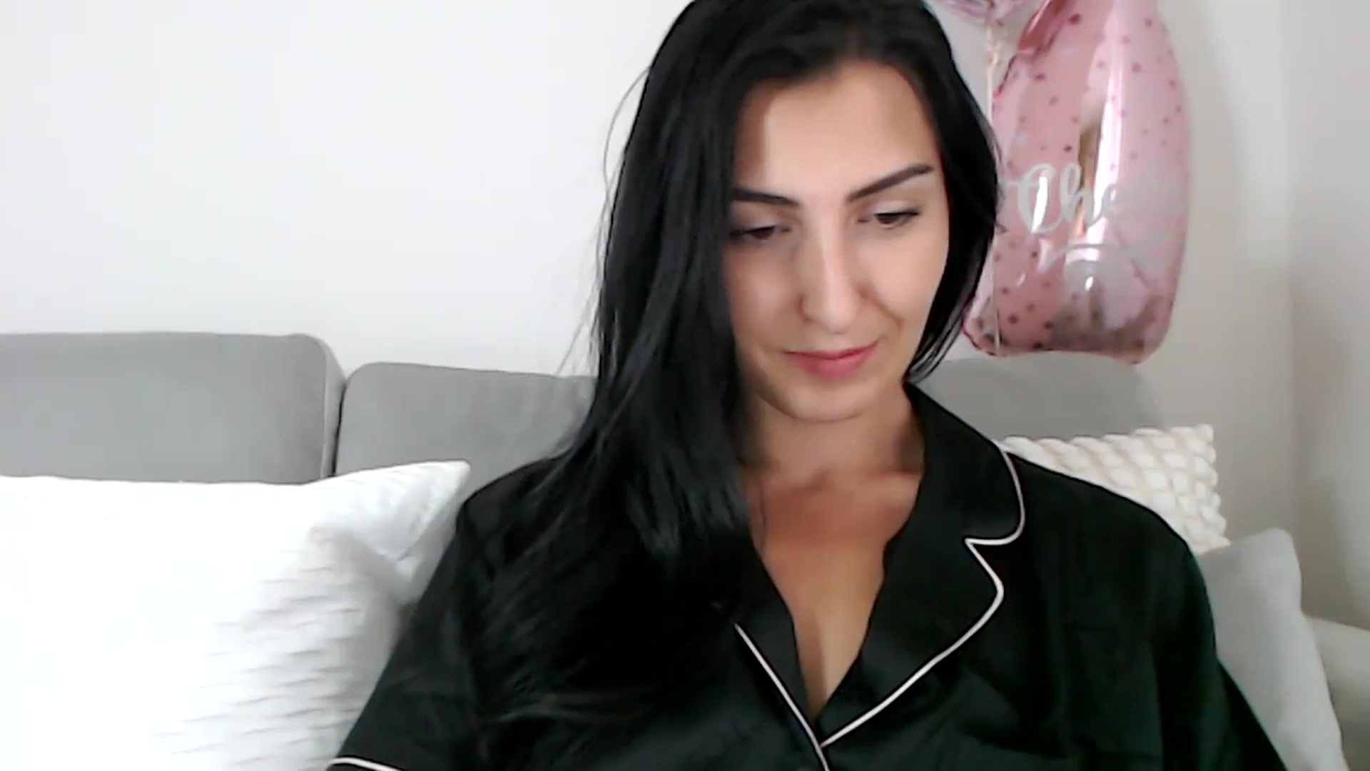 Gallery image thumbnail from LeaIson's myfreecams stream on, 10/18/2023, 09:57 image 4 of 20