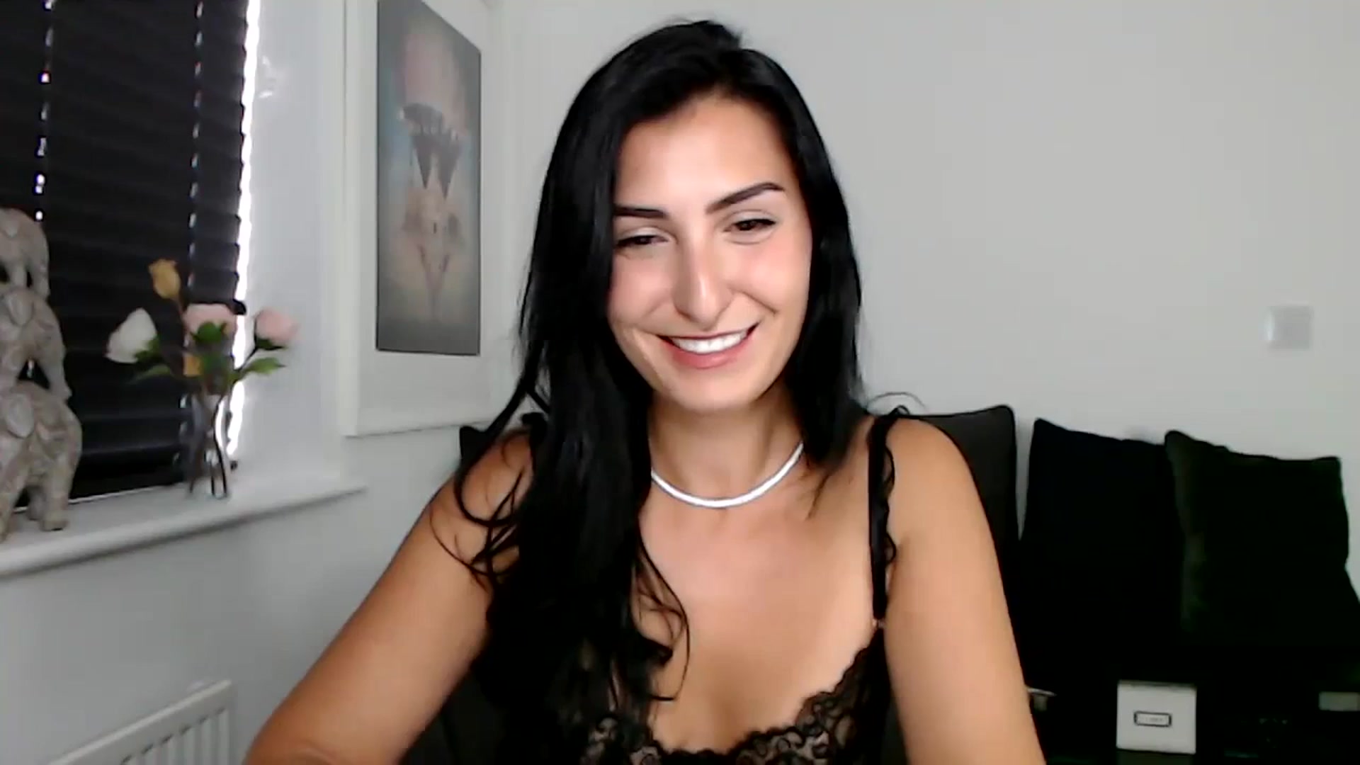 Gallery image thumbnail from LeaIson's myfreecams stream on, 10/19/2023, 09:55 image 12 of 20