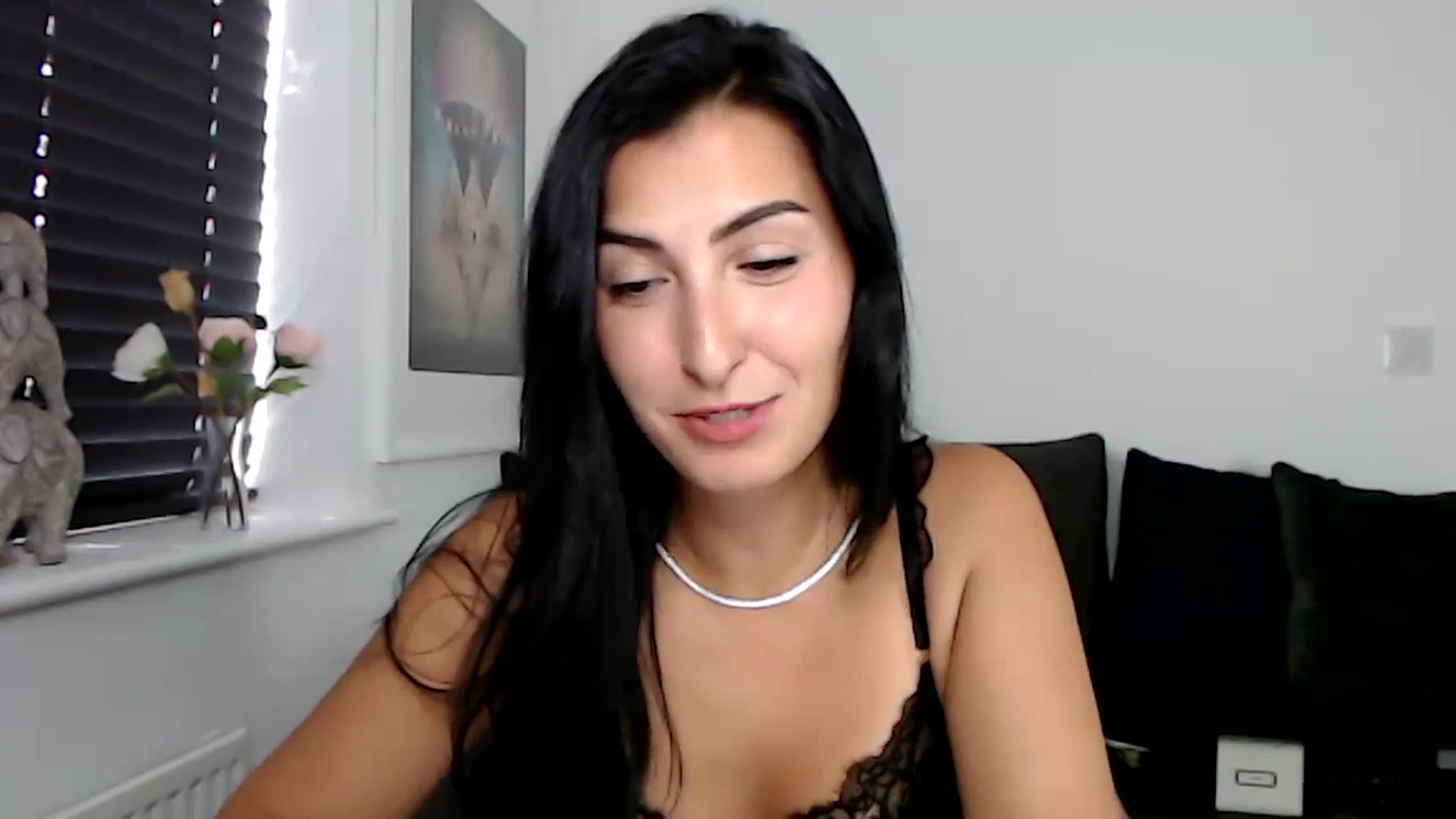 Gallery image thumbnail from LeaIson's myfreecams stream on, 10/19/2023, 10:57 image 20 of 20