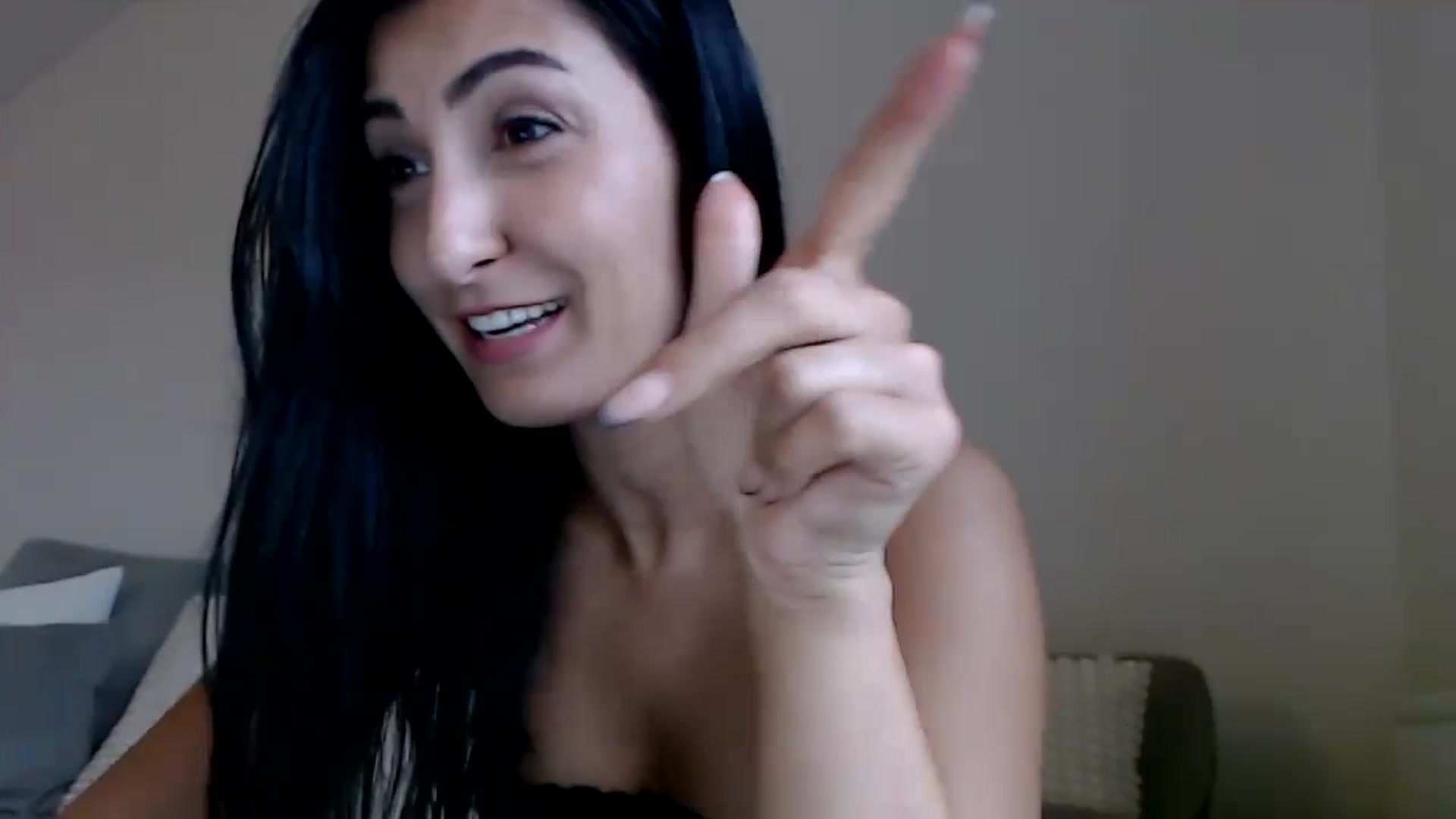 Gallery image thumbnail from LeaIson's myfreecams stream on, 10/20/2023, 10:45 image 20 of 20