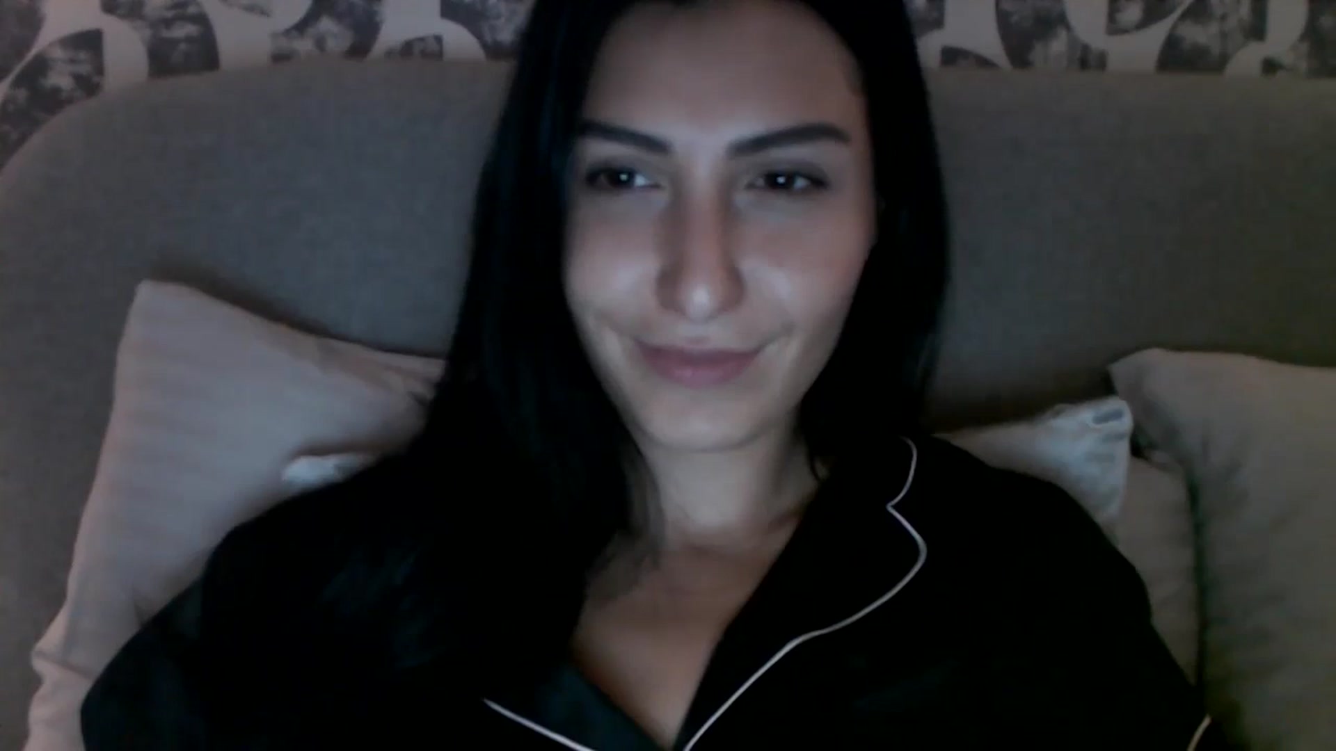 Gallery image thumbnail from LeaIson's myfreecams stream on, 10/23/2023, 09:09 image 7 of 20