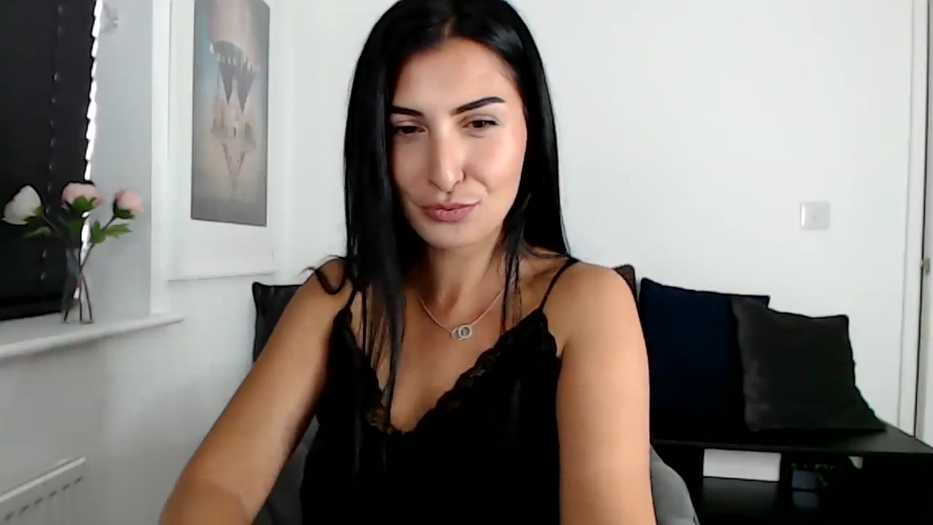 Gallery image thumbnail from LeaIson's myfreecams stream on, 10/26/2023, 11:23 image 17 of 20