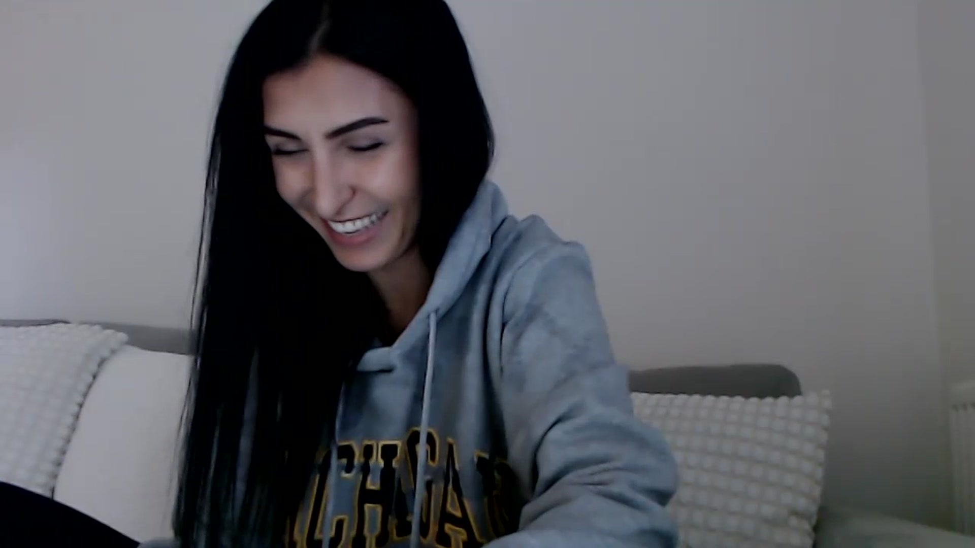 Gallery image thumbnail from LeaIson's myfreecams stream on, 10/26/2023, 14:59 image 8 of 20