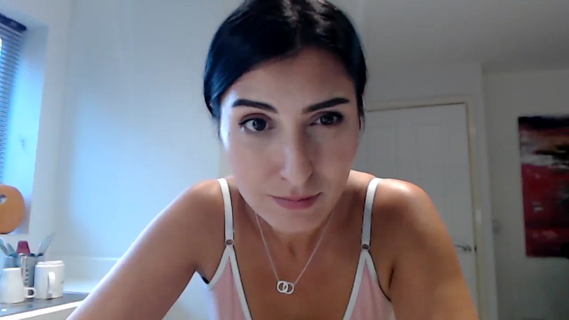 Gallery image thumbnail from LeaIson's myfreecams stream on, 10/26/2023, 16:49 image 12 of 20