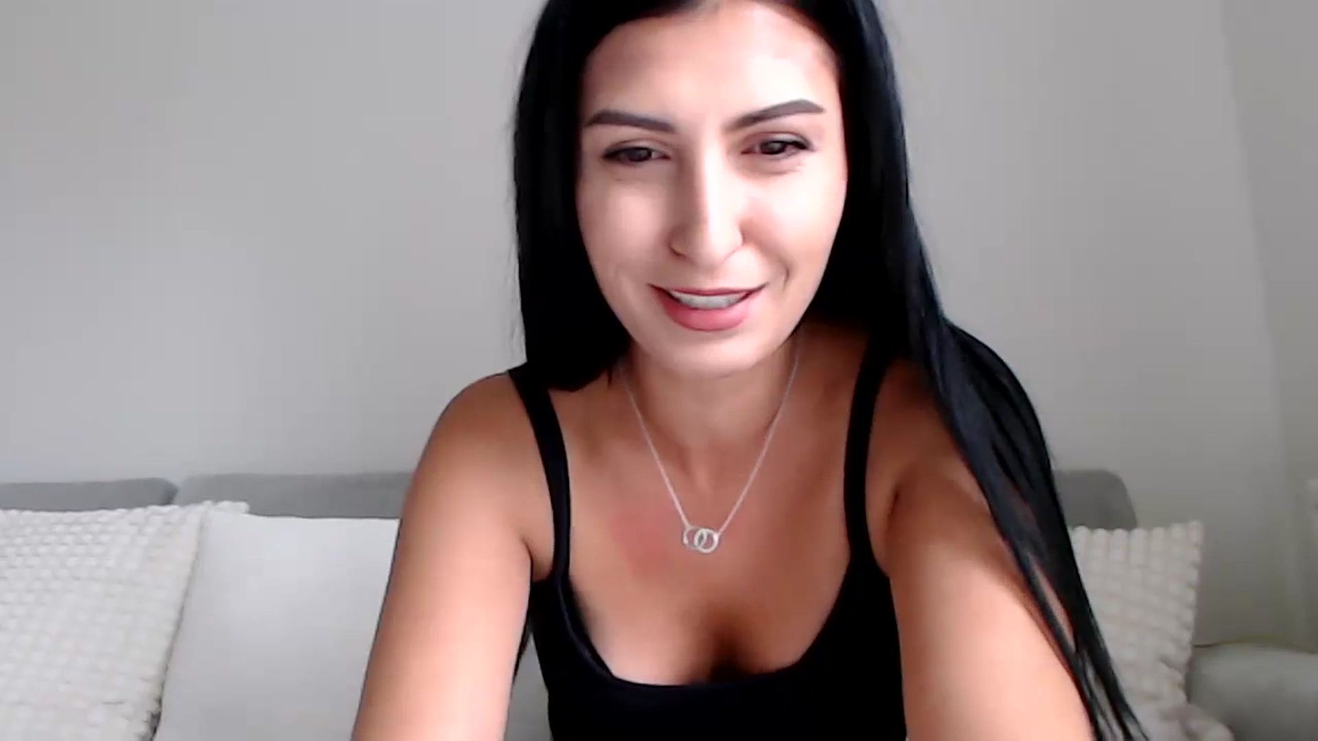 Gallery image thumbnail from LeaIson's myfreecams stream on, 10/27/2023, 12:37 image 6 of 20