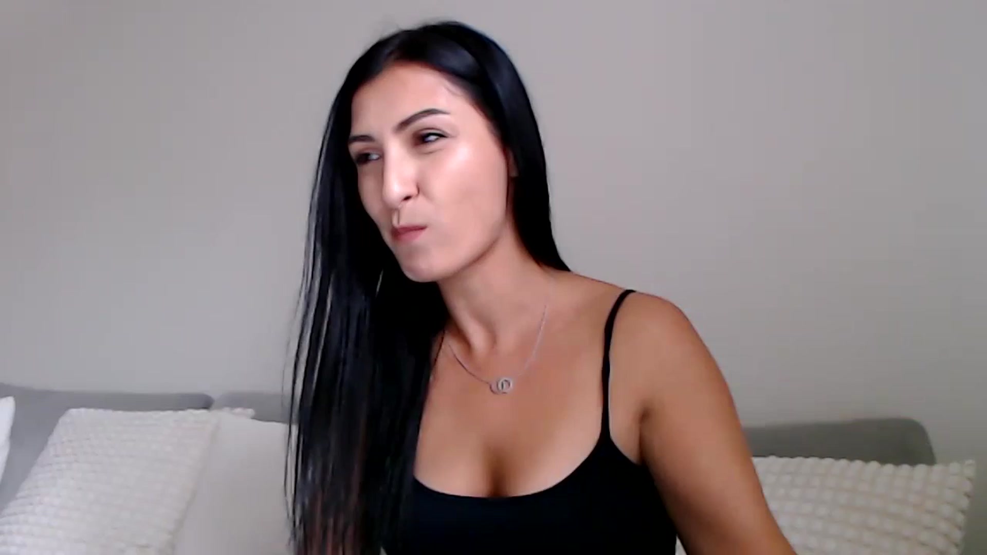 Gallery image thumbnail from LeaIson's myfreecams stream on, 10/27/2023, 13:57 image 18 of 20