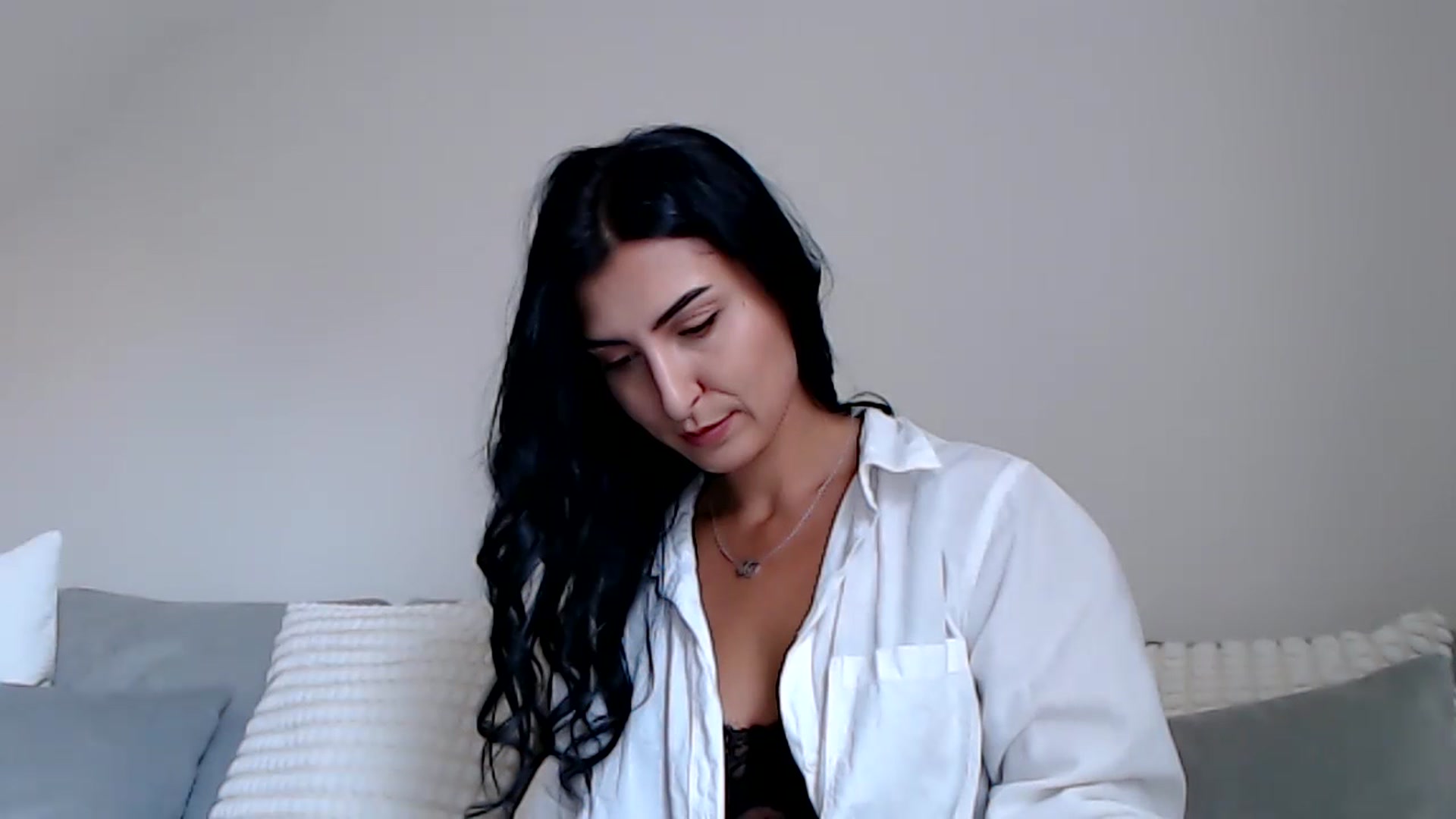 Gallery image thumbnail from LeaIson's myfreecams stream on, 10/29/2023, 12:14 image 1 of 20