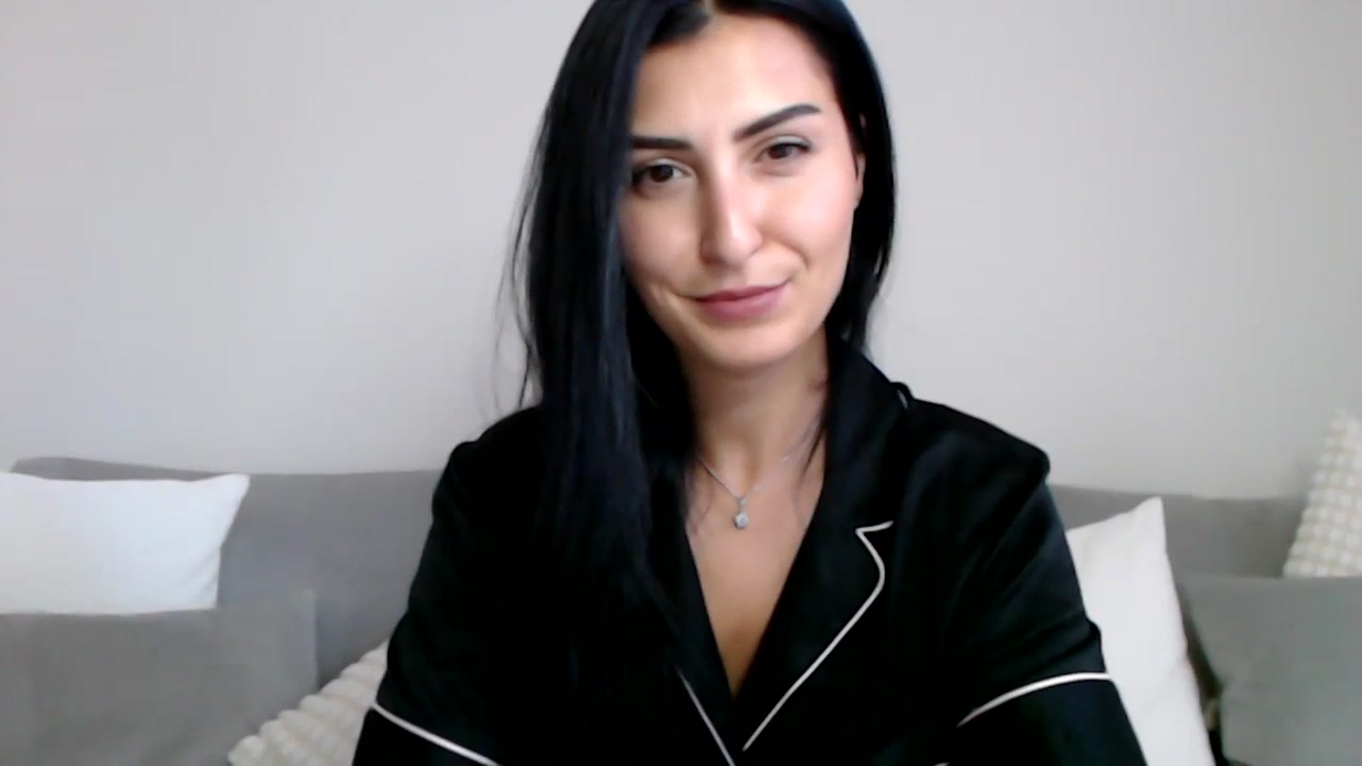 Gallery image thumbnail from LeaIson's myfreecams stream on, 11/06/2023, 10:27 image 16 of 20