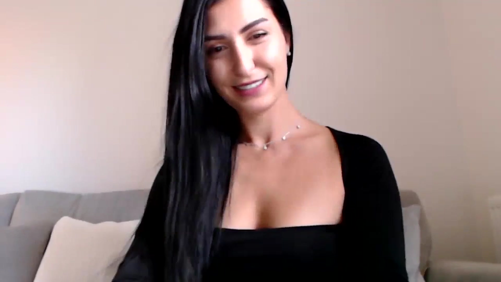 Gallery image thumbnail from LeaIson's myfreecams stream on, 11/13/2023, 11:50 image 18 of 20