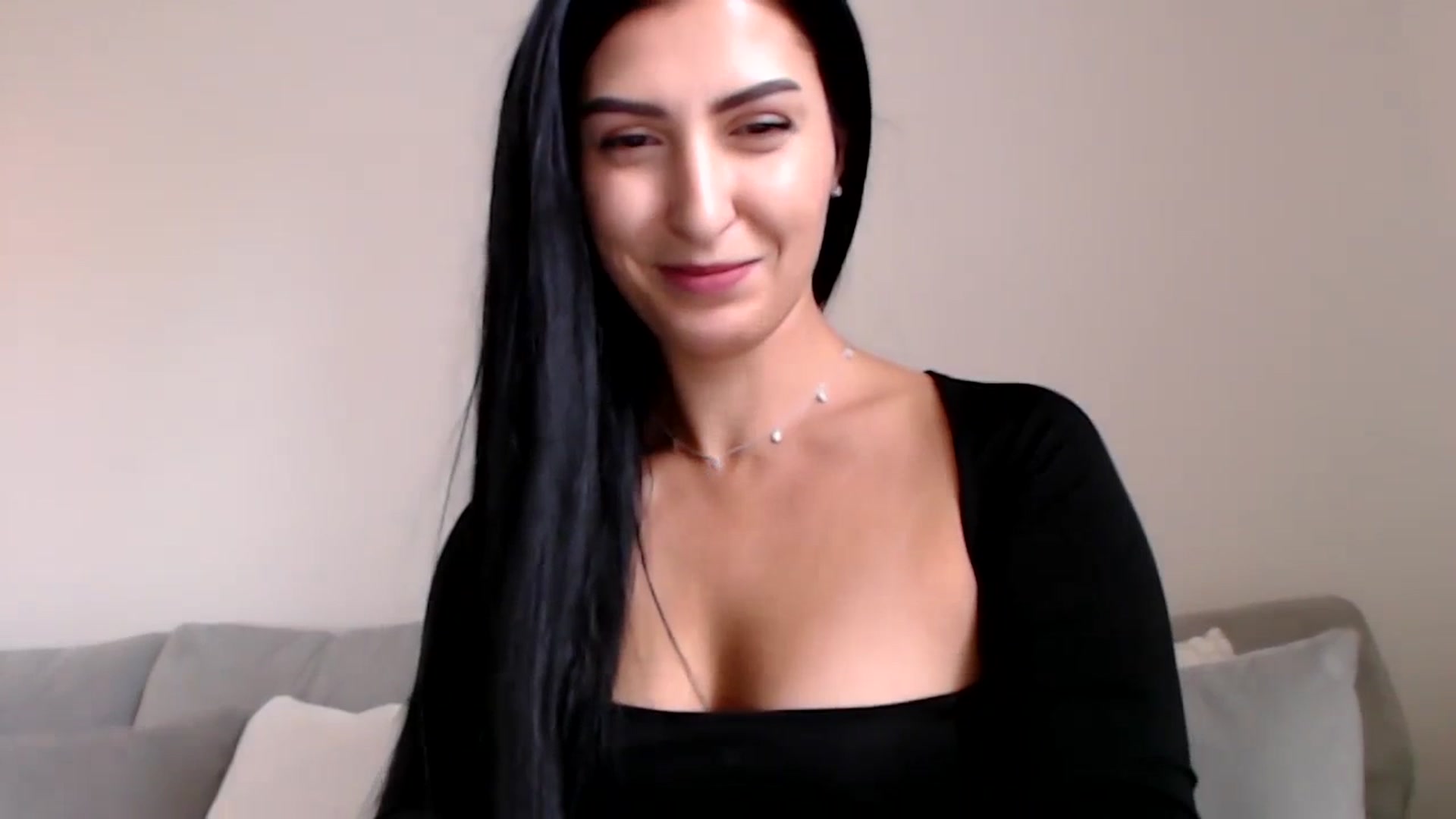 Gallery image thumbnail from LeaIson's myfreecams stream on, 11/13/2023, 11:50 image 4 of 20