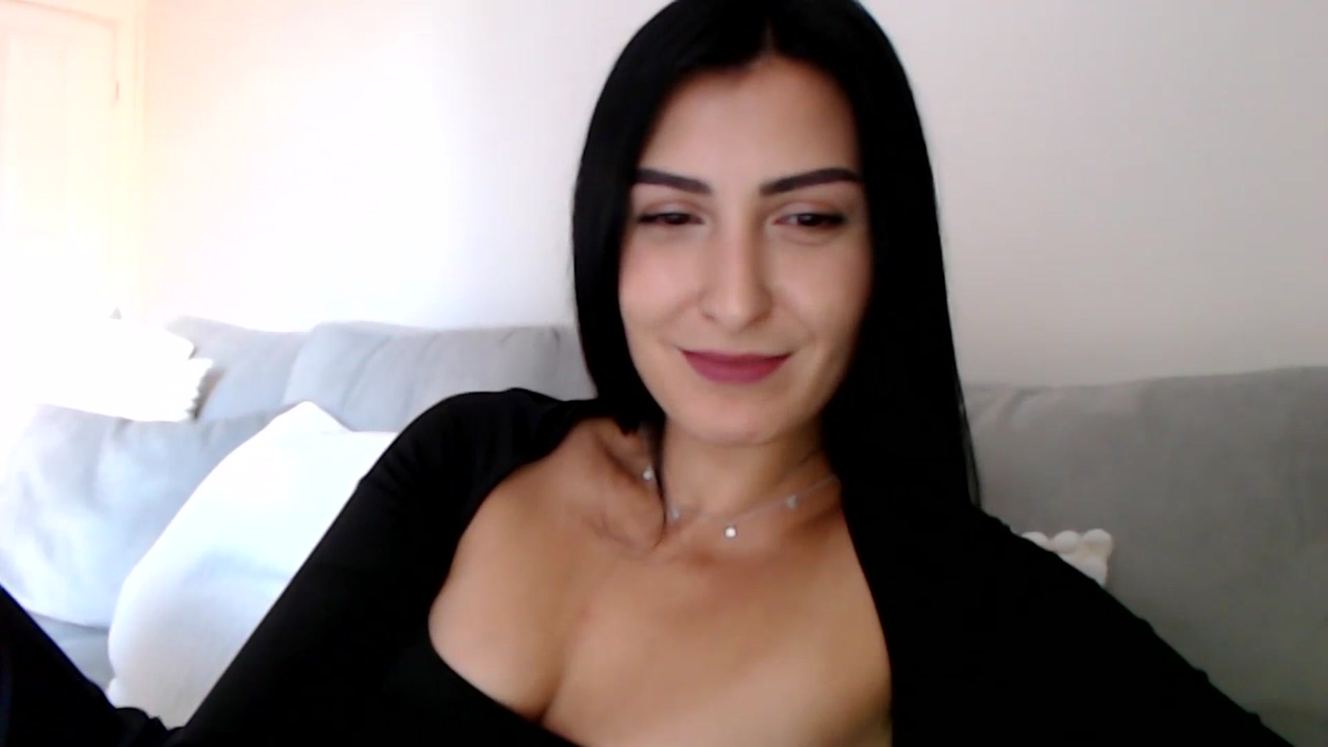 Gallery image thumbnail from LeaIson's myfreecams stream on, 11/13/2023, 13:15 image 2 of 20