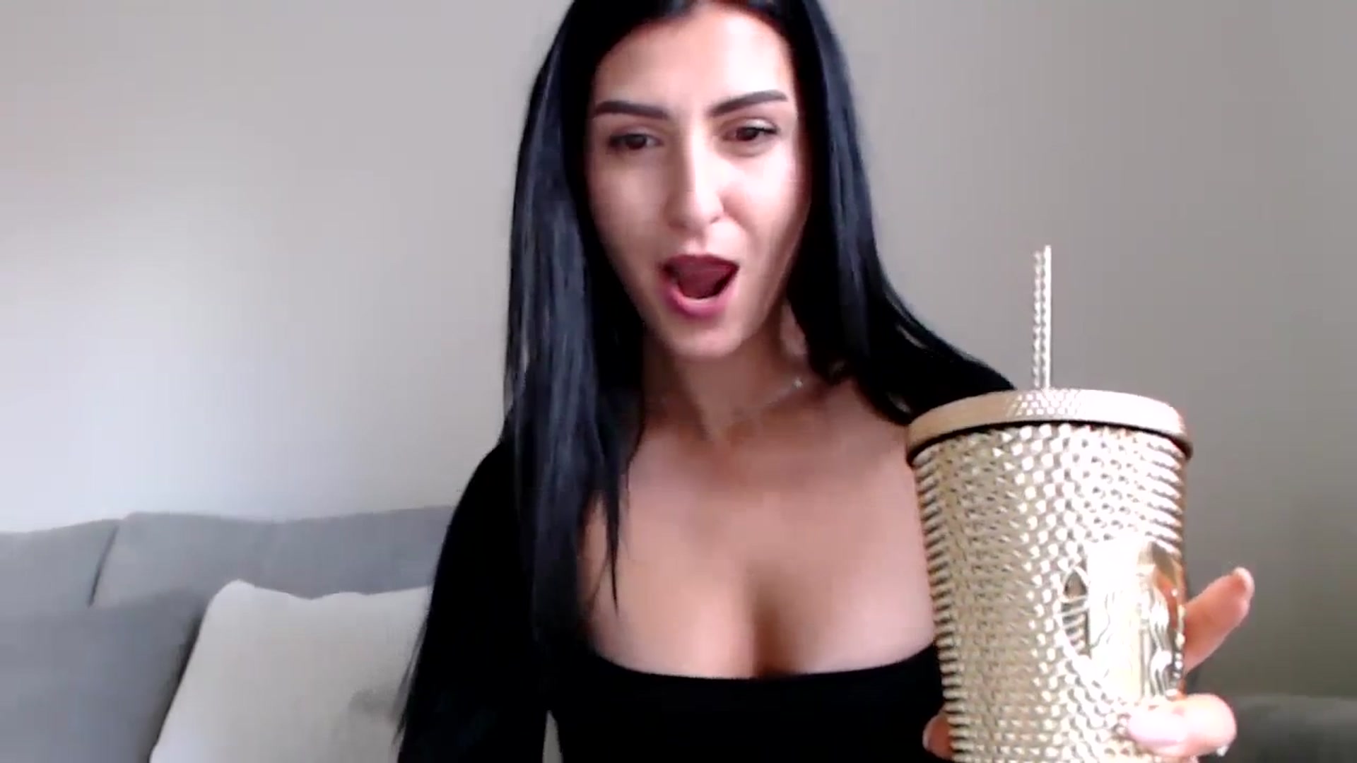 Gallery image thumbnail from LeaIson's myfreecams stream on, 11/13/2023, 13:15 image 15 of 20