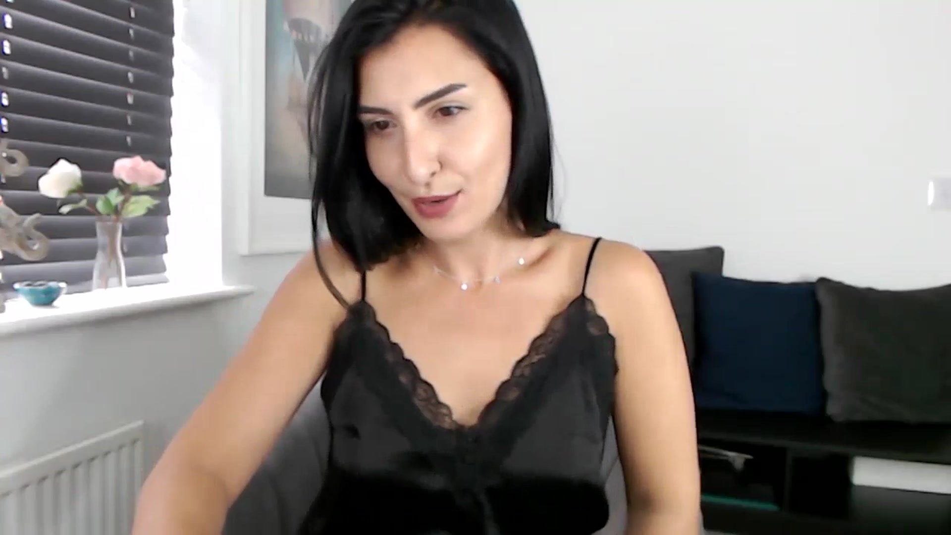 Gallery image thumbnail from LeaIson's myfreecams stream on, 11/15/2023, 12:26 image 15 of 20