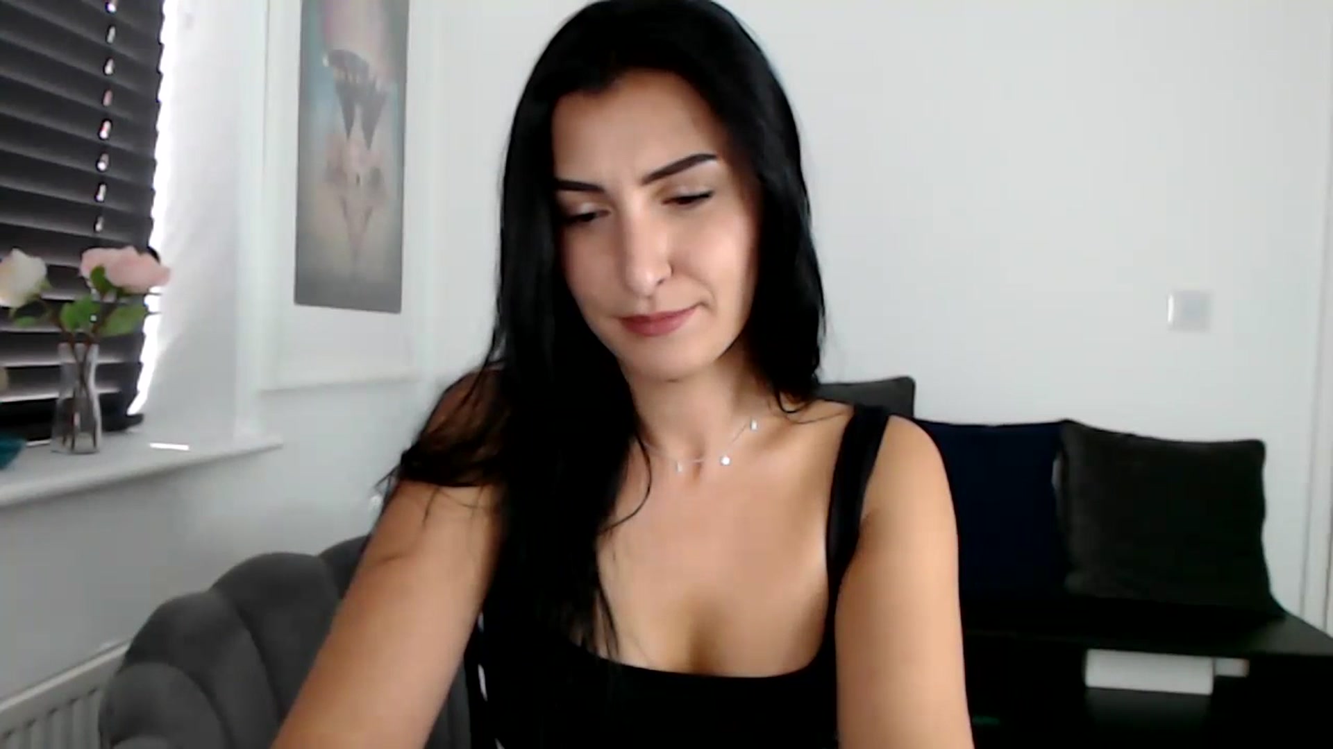 Gallery image thumbnail from LeaIson's myfreecams stream on, 11/17/2023, 12:18 image 16 of 20