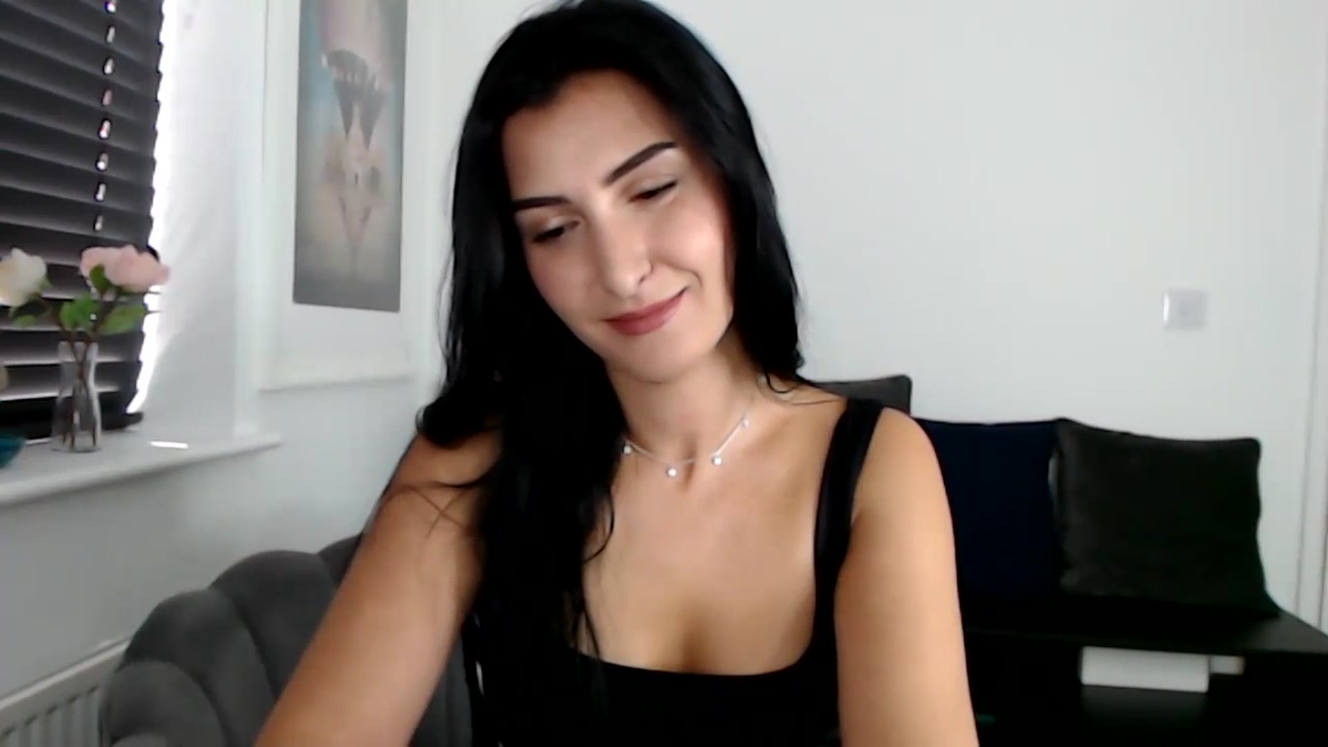 Gallery image thumbnail from LeaIson's myfreecams stream on, 11/17/2023, 12:18 image 15 of 20