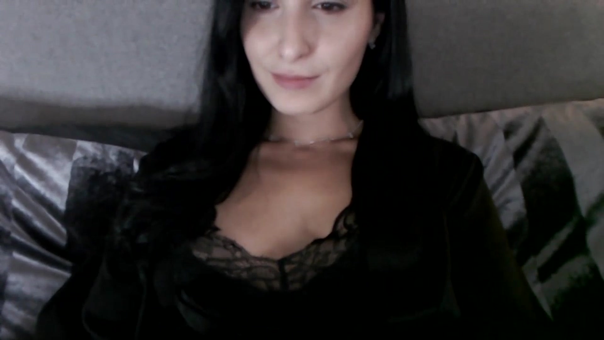 Gallery image thumbnail from LeaIson's myfreecams stream on, 11/20/2023, 09:44 image 18 of 20