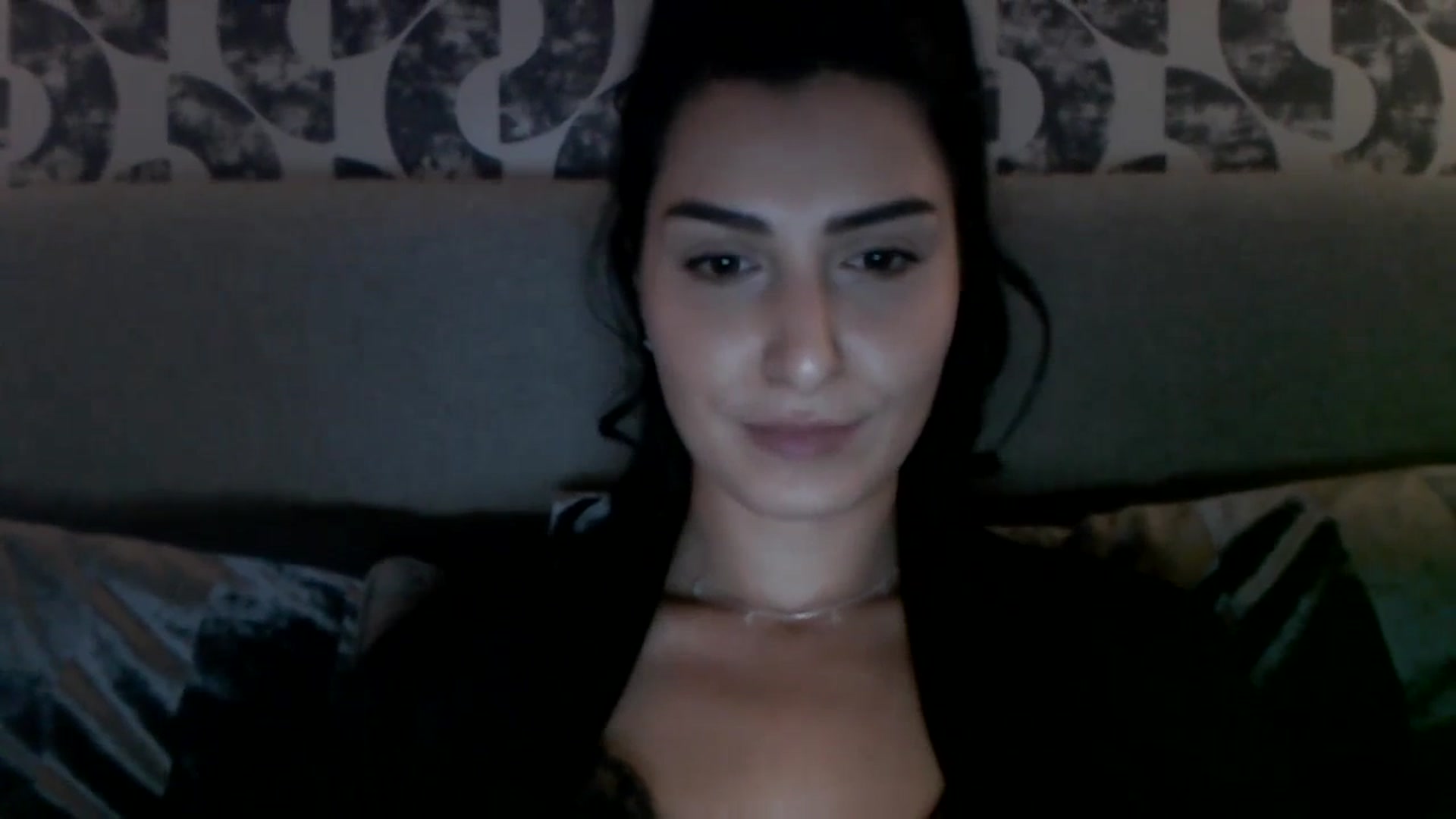 Gallery image thumbnail from LeaIson's myfreecams stream on, 11/20/2023, 09:44 image 4 of 20