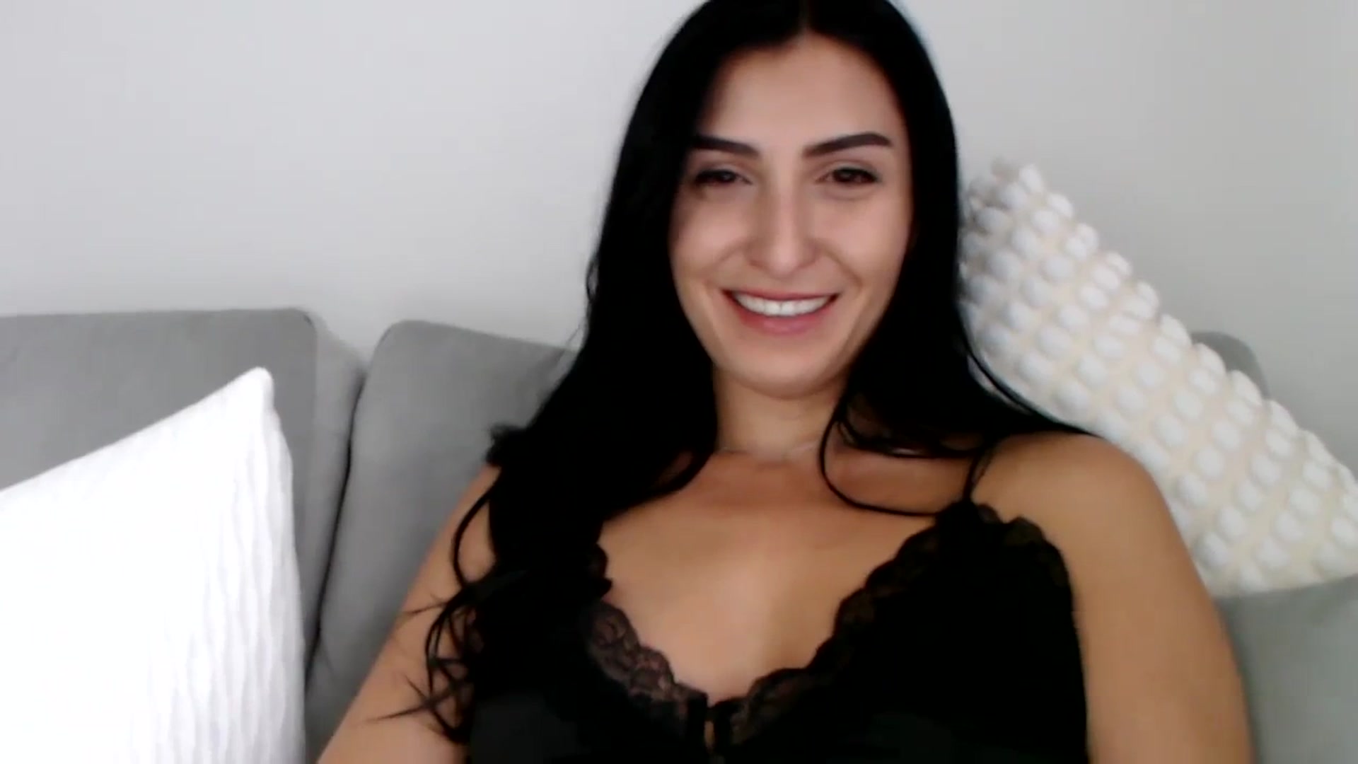 Gallery image thumbnail from LeaIson's myfreecams stream on, 11/20/2023, 12:01 image 12 of 20