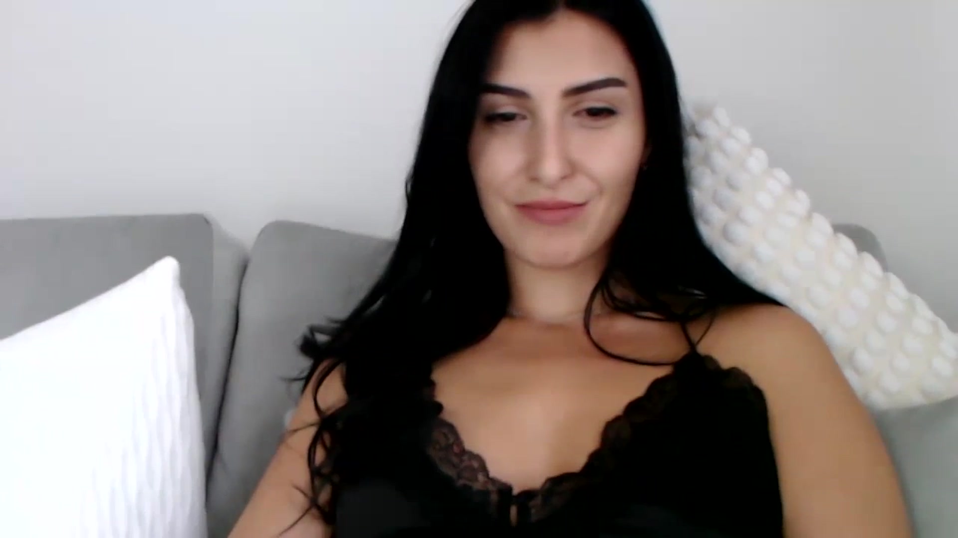 Gallery image thumbnail from LeaIson's myfreecams stream on, 11/20/2023, 12:01 image 8 of 20