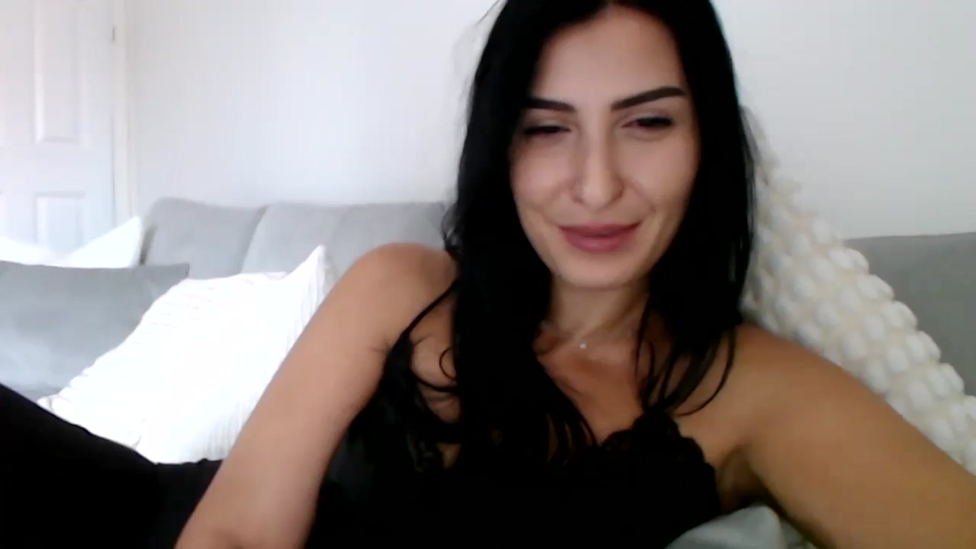 Gallery image thumbnail from LeaIson's myfreecams stream on, 11/20/2023, 12:58 image 3 of 20