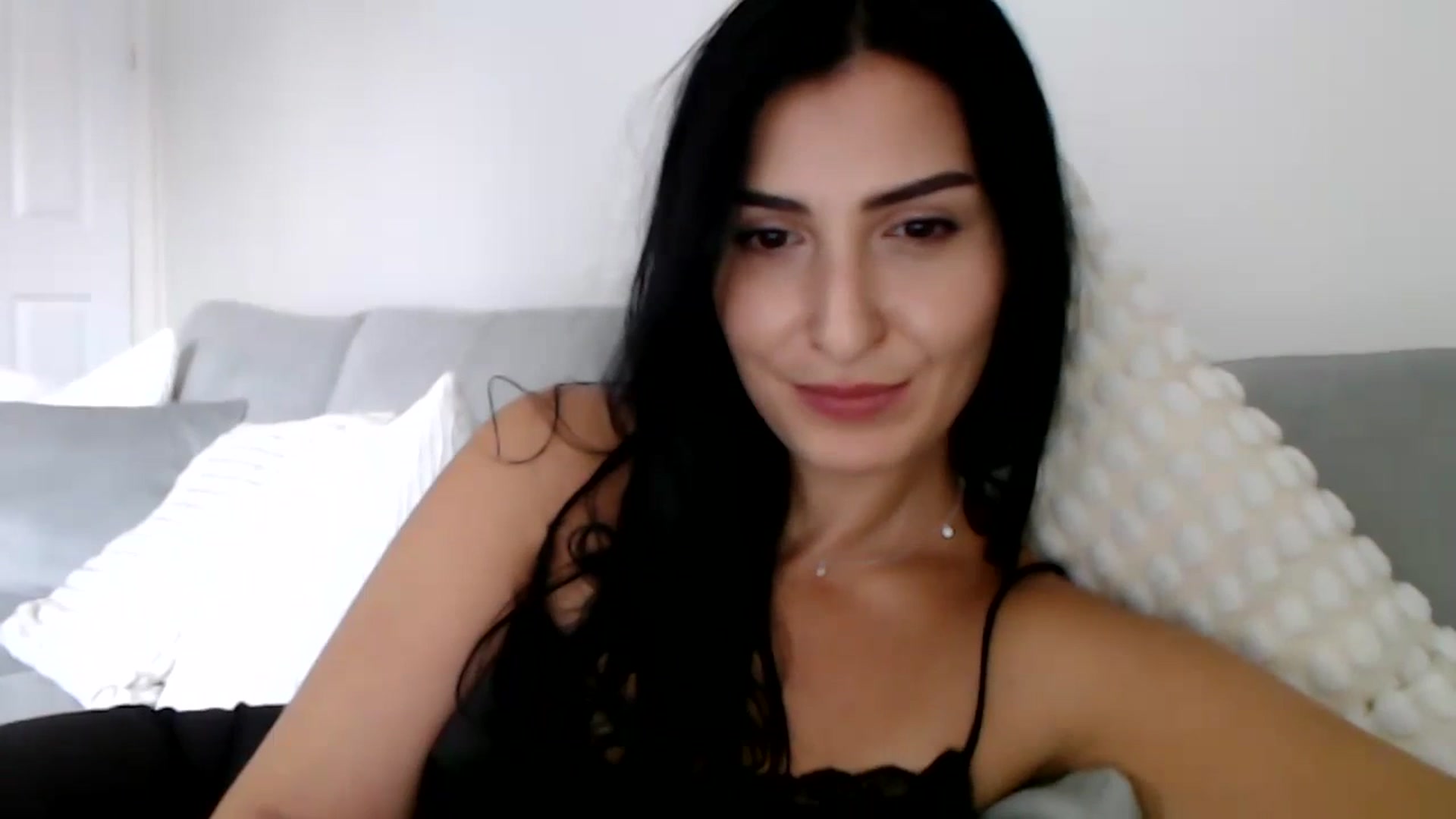Gallery image thumbnail from LeaIson's myfreecams stream on, 11/20/2023, 12:58 image 13 of 20
