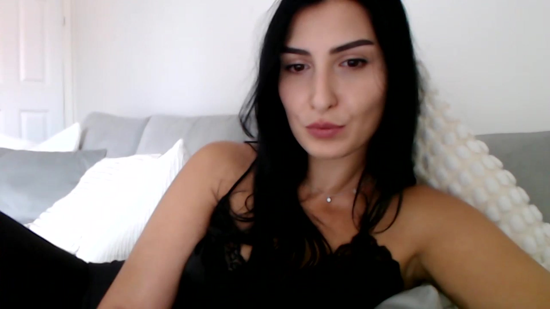 Gallery image thumbnail from LeaIson's myfreecams stream on, 11/20/2023, 12:58 image 2 of 20