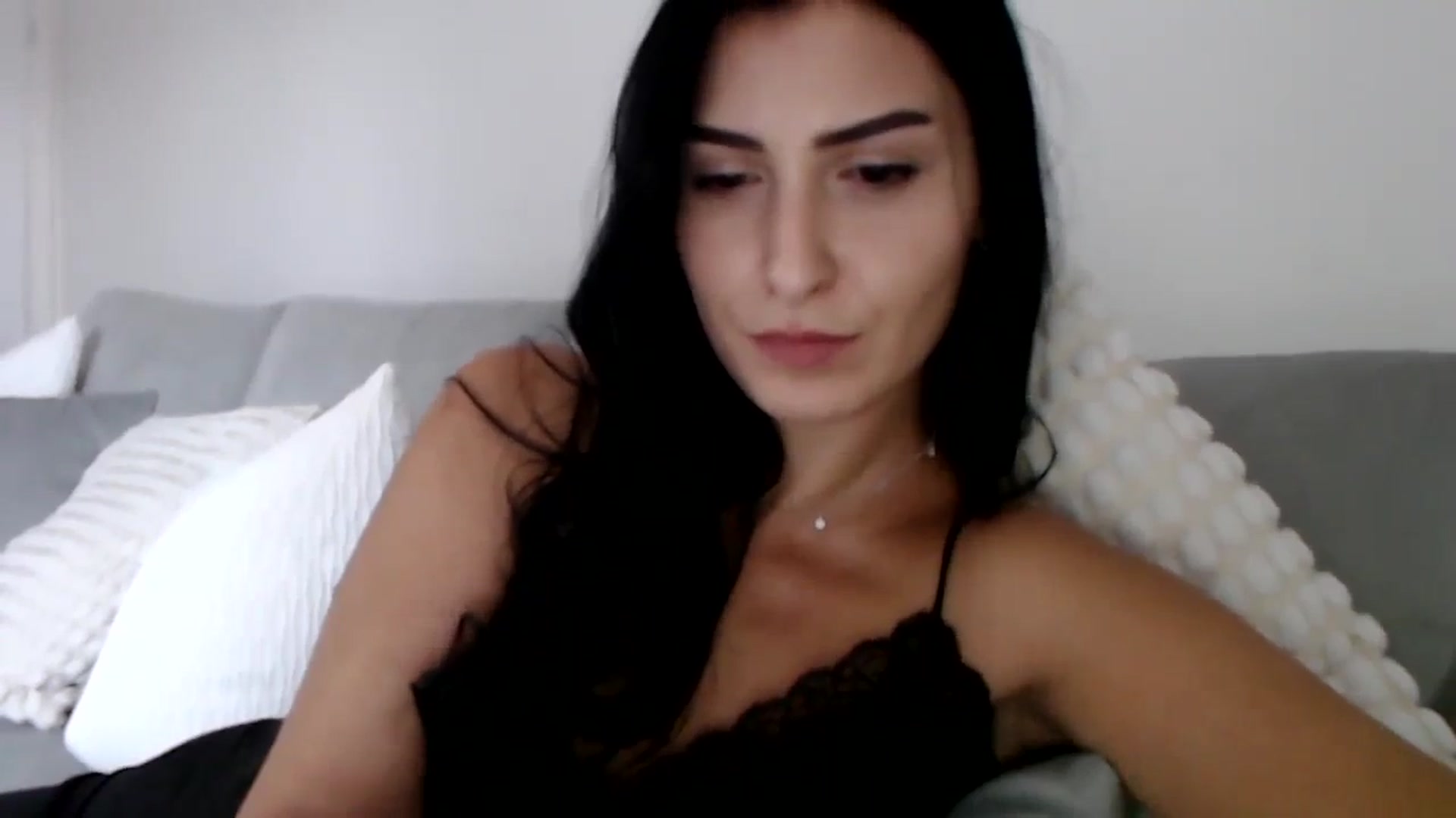 Gallery image thumbnail from LeaIson's myfreecams stream on, 11/20/2023, 13:24 image 18 of 20