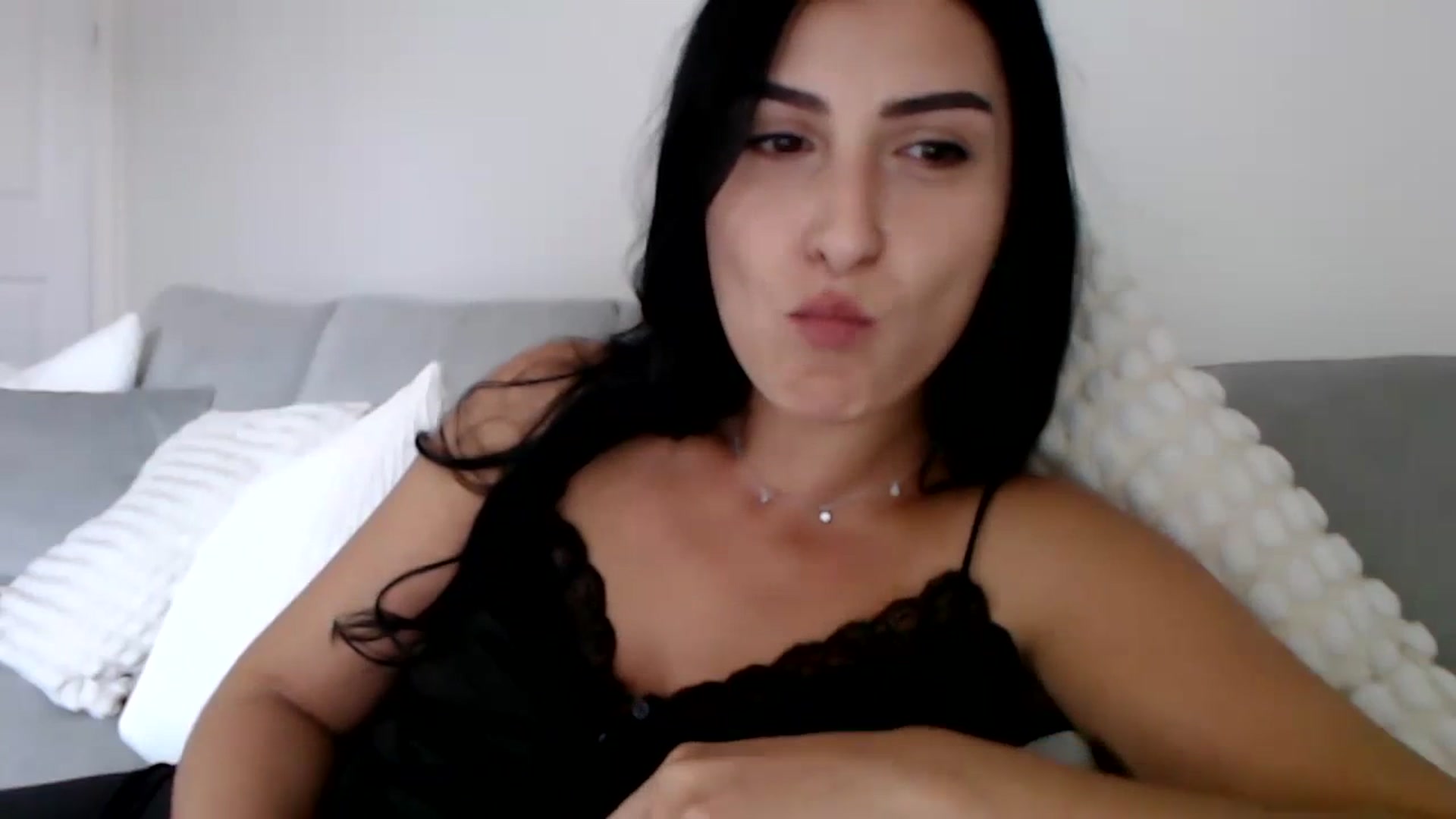 Gallery image thumbnail from LeaIson's myfreecams stream on, 11/20/2023, 13:24 image 5 of 20