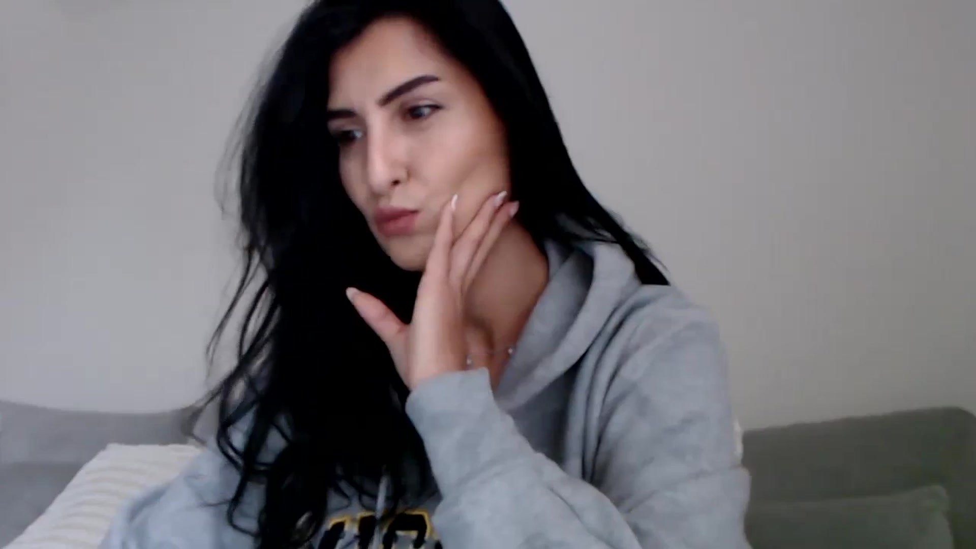 Gallery image thumbnail from LeaIson's myfreecams stream on, 11/21/2023, 13:31 image 3 of 20