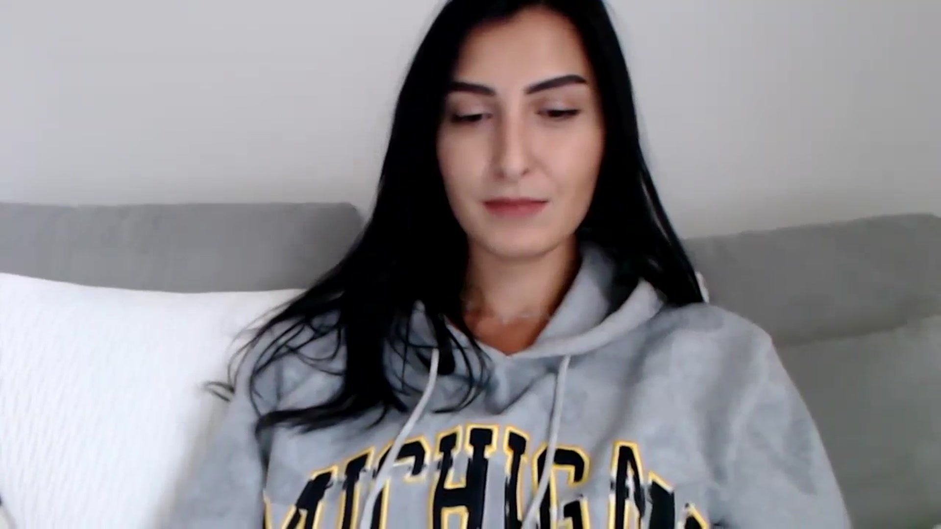 Gallery image thumbnail from LeaIson's myfreecams stream on, 11/21/2023, 13:52 image 17 of 20