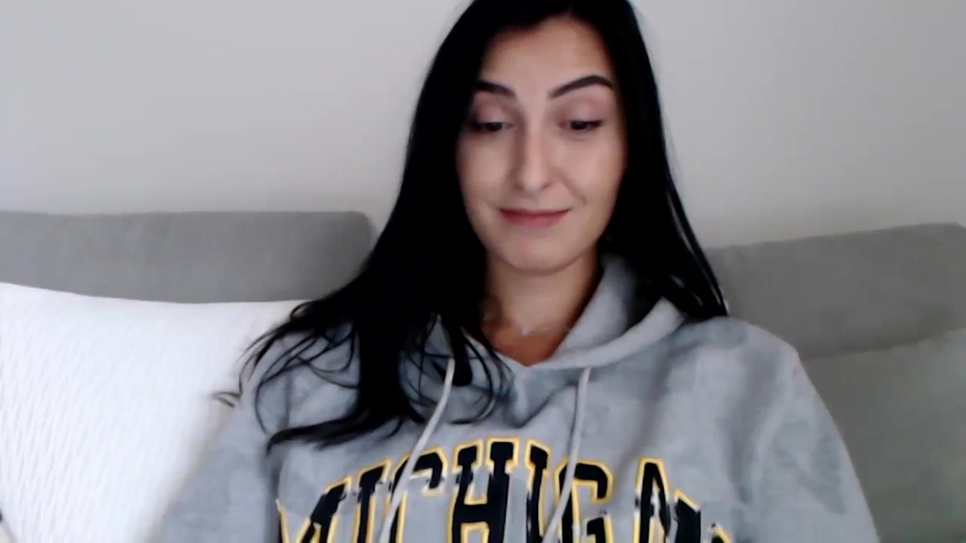 Gallery image thumbnail from LeaIson's myfreecams stream on, 11/21/2023, 13:52 image 18 of 20